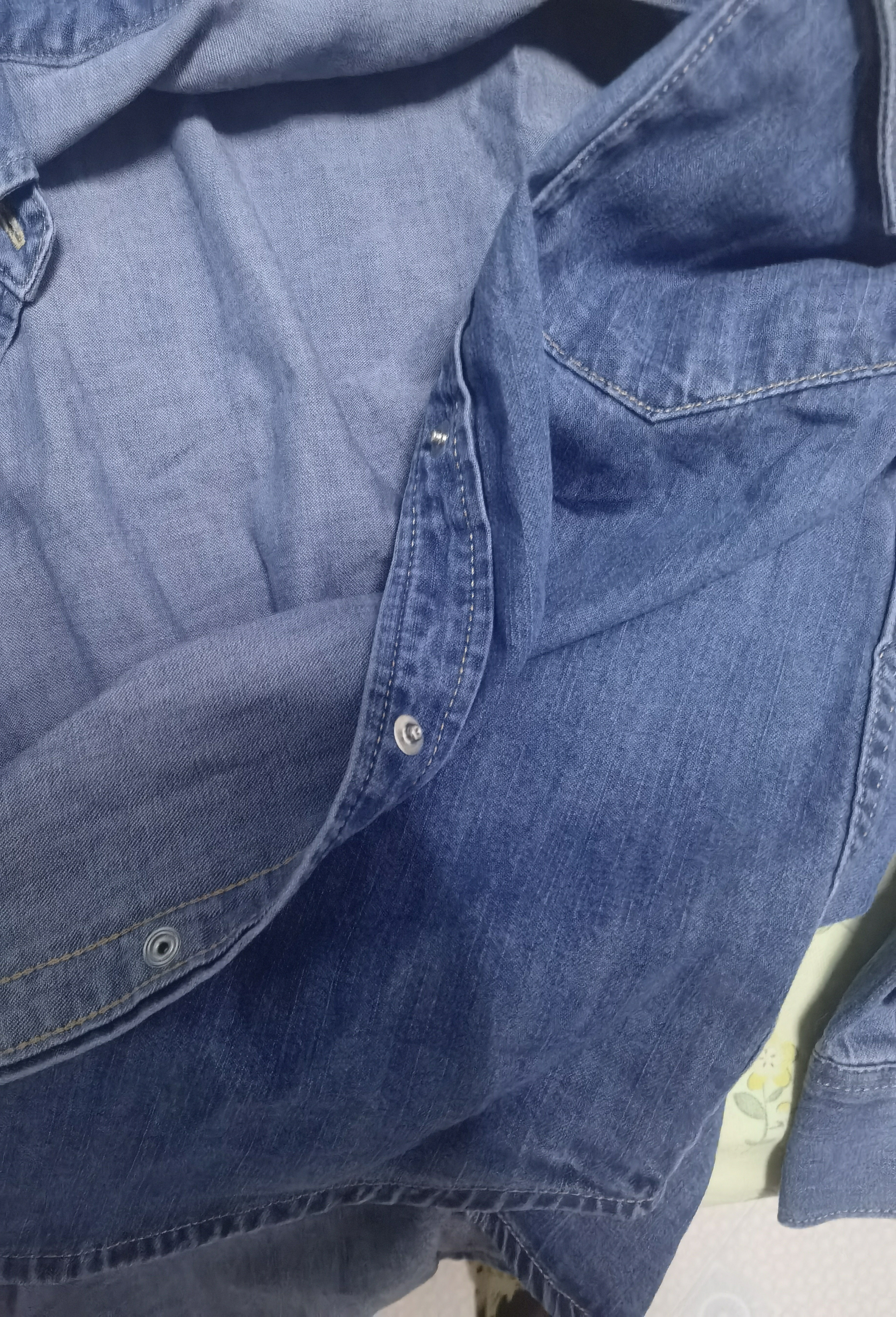 Levi's李维斯女士美式复古简约通勤经典翻领宽松蓝色牛仔衬衫 浅蓝色第二批 M 实拍图