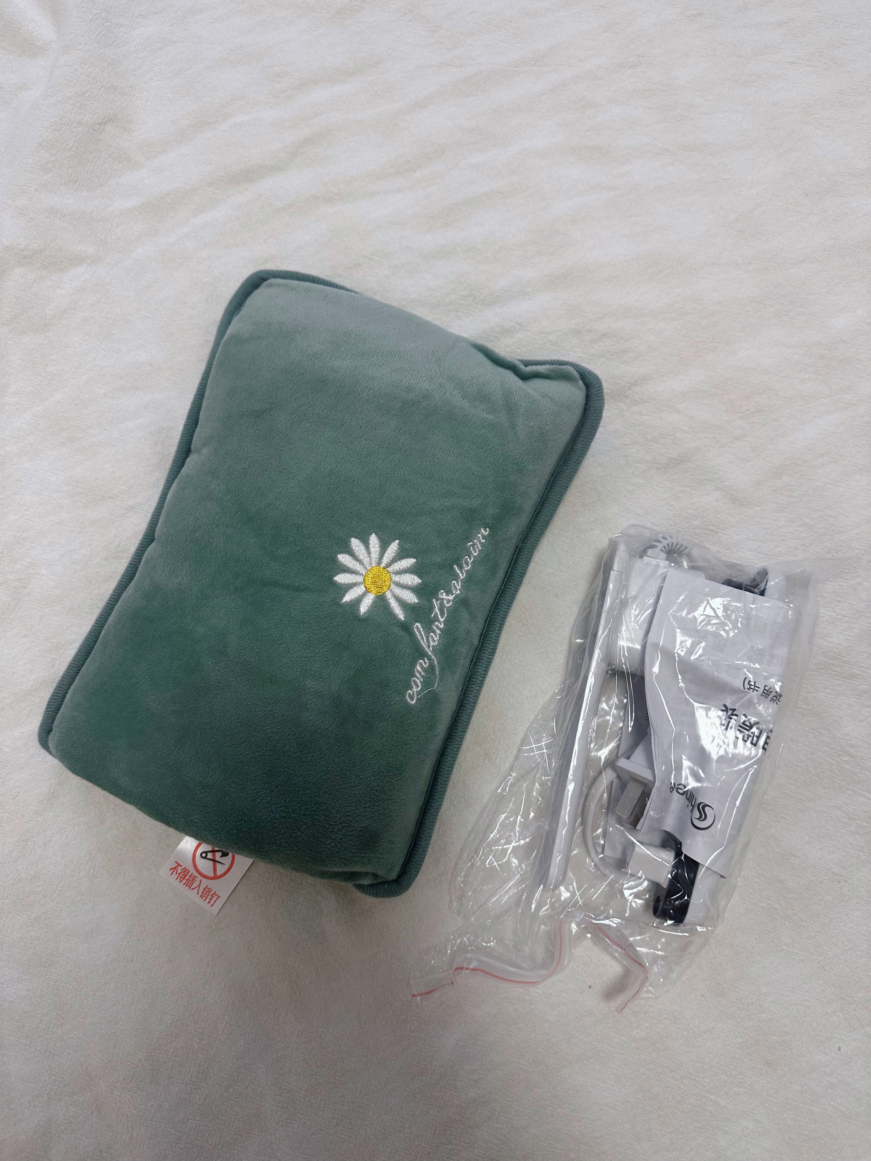 赛亿 SHINEE热水袋充电暖手宝暖水袋暖宝宝双插手防爆加厚暖脚暖肚子热敷神器 实拍图