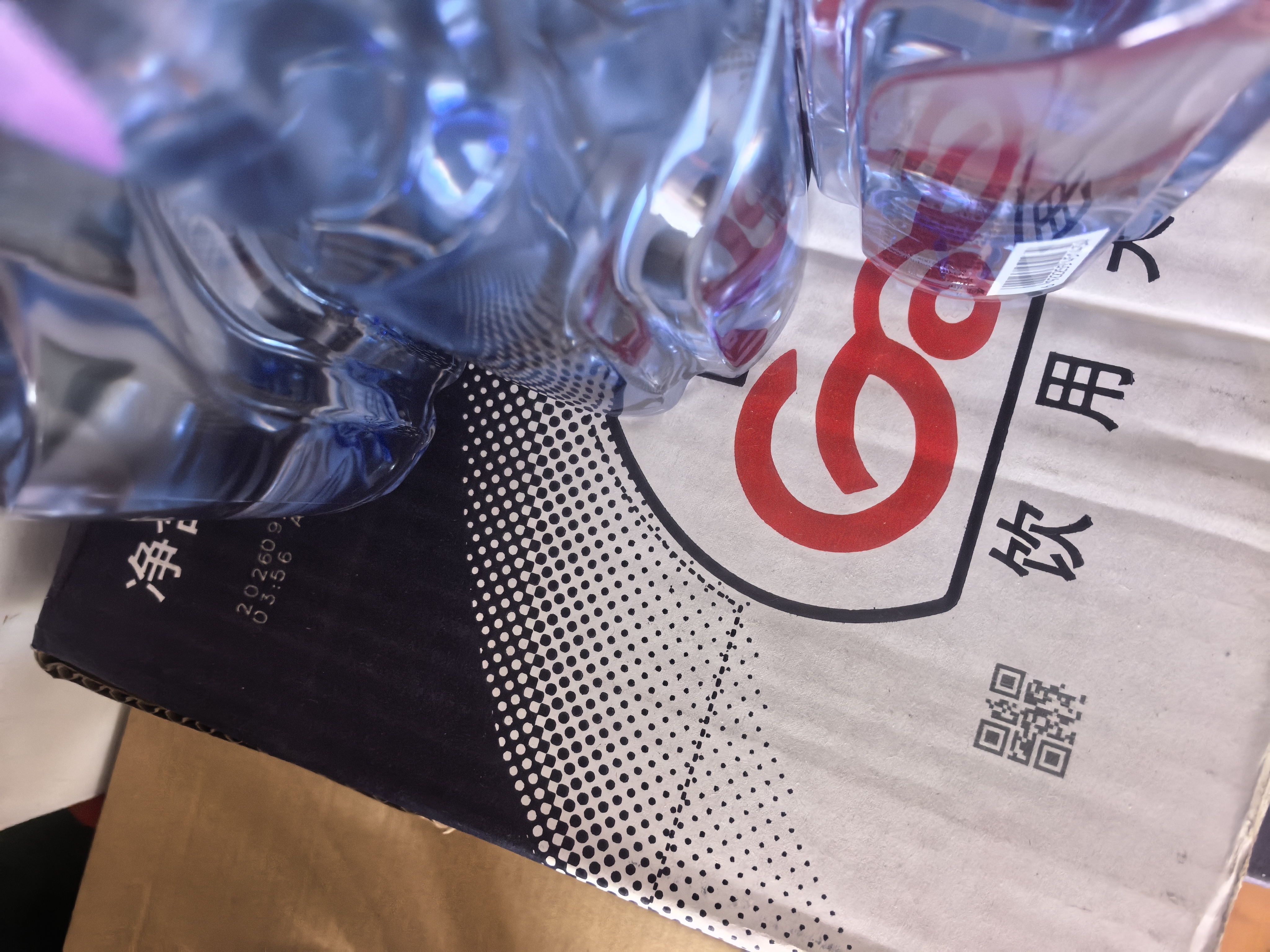 景田百岁山 饮用天然矿泉水1L*15瓶 整箱装饮用水 （适合婴幼儿） 实拍图