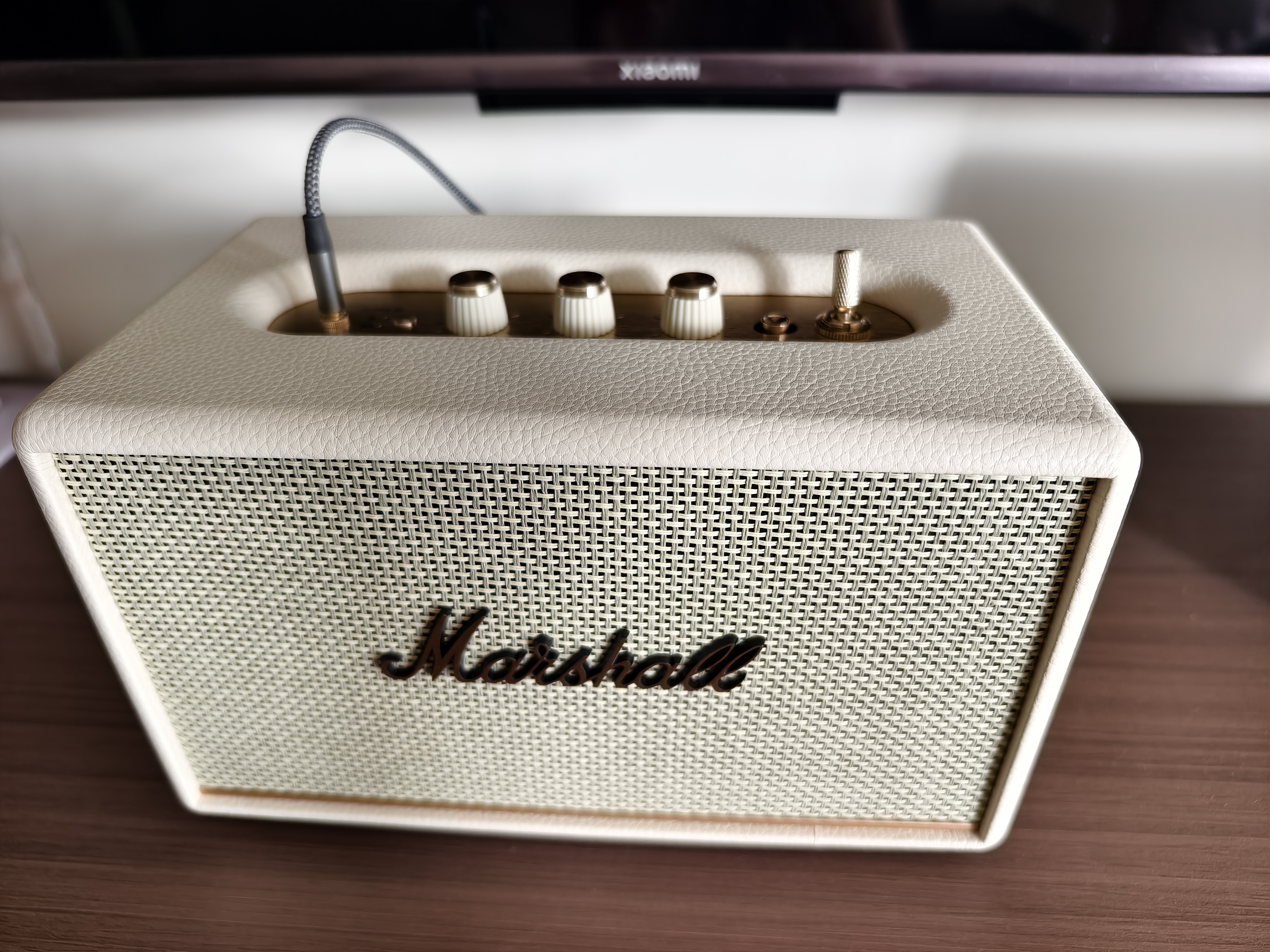 Marshall（马歇尔）ACTON III 蓝牙音箱3代无线家用室内重低音生日毕业礼物桌面电脑音响 奶白色 实拍图
