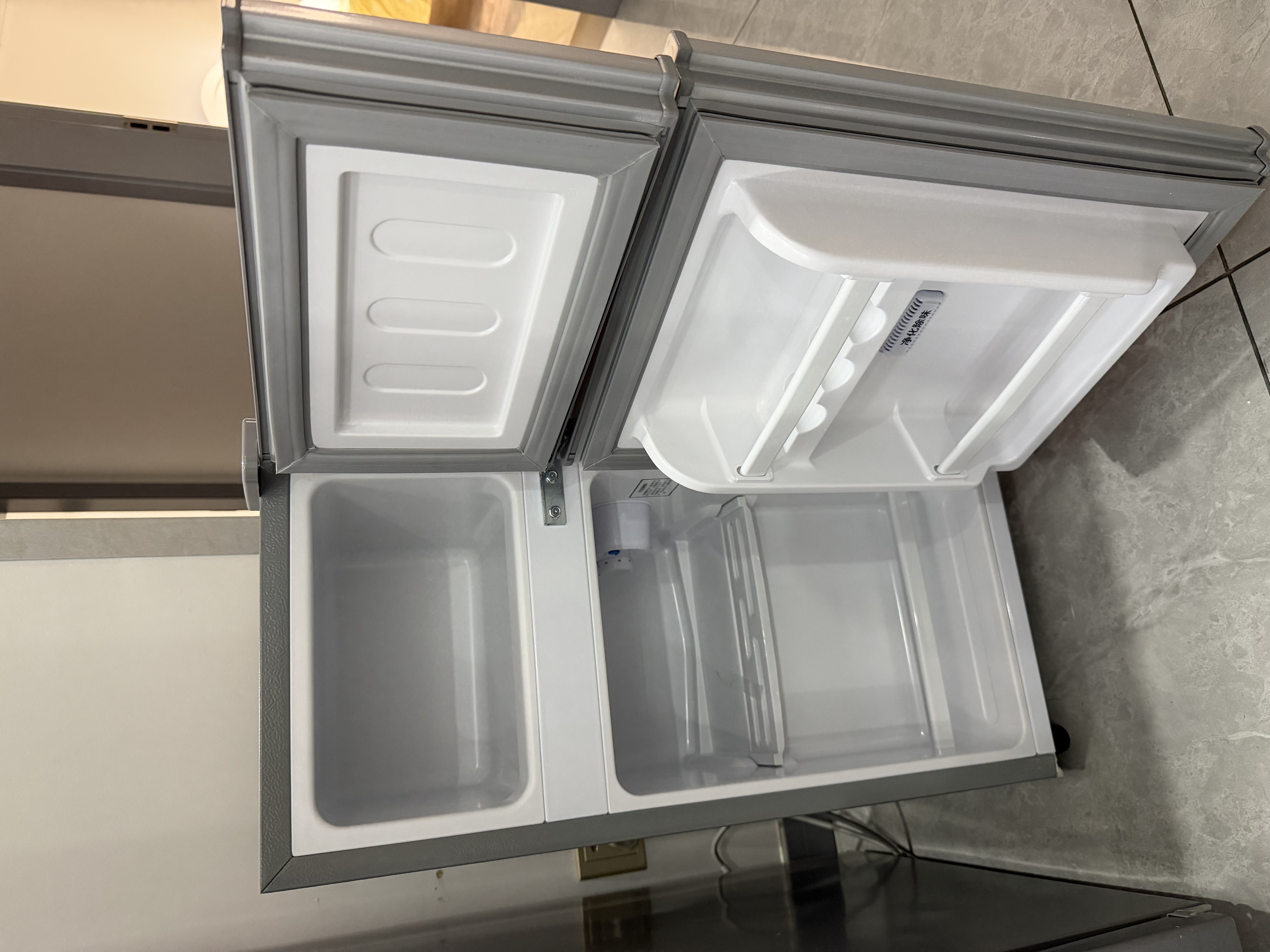 华宝小冰箱迷你小型家用双门冷藏冷冻两用一级能效出租房学生寝室宿舍用办公室电冰箱节能省电 【一级能效 铜管速冷】68升【全国联保】银色 实拍图