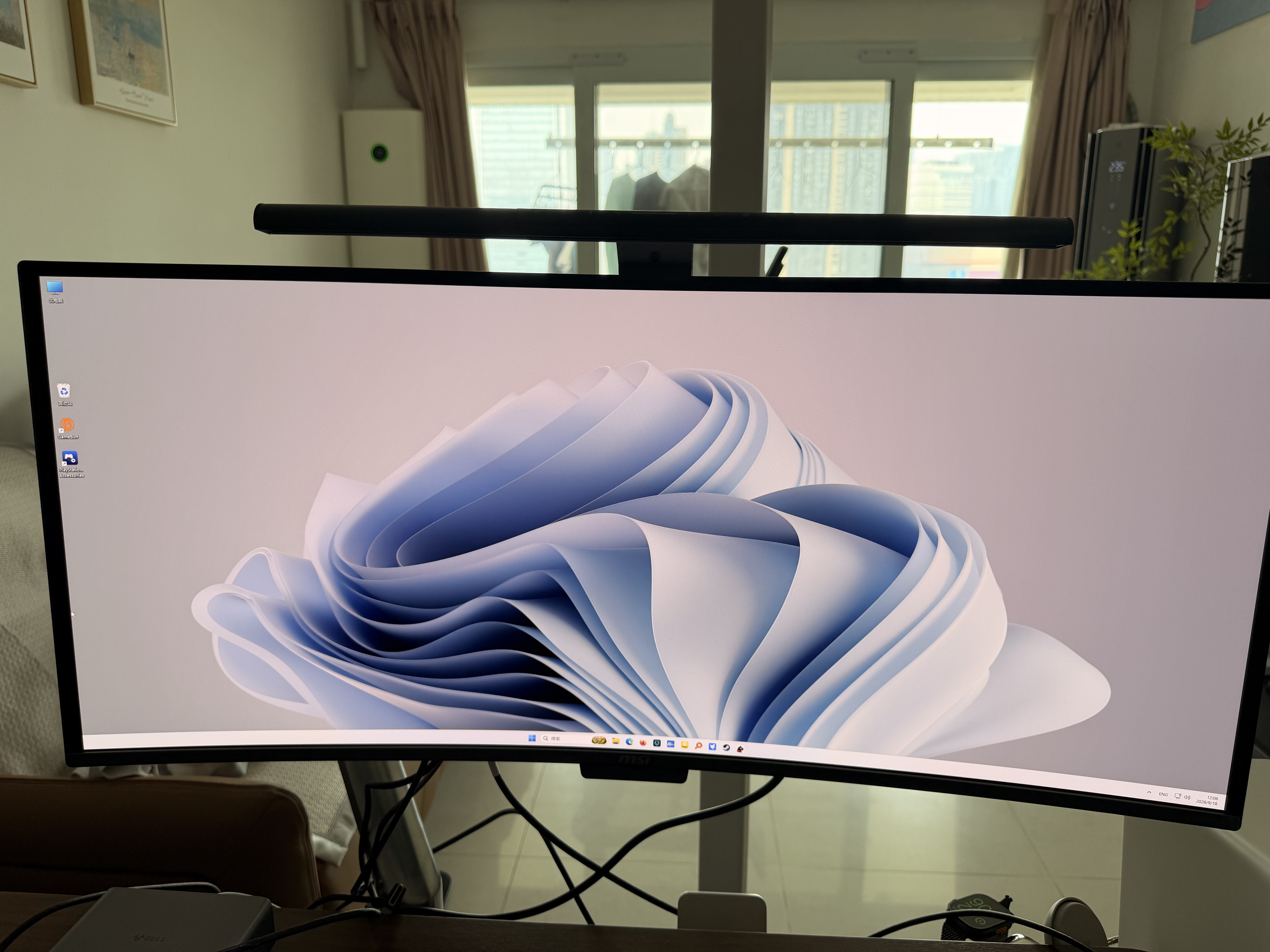 微星（MSI）流光X36 MPG 341CQR QD-OLED X36 34英寸准4K360Hz 游戏电竞显示器AI CMOS DP2.1 HDR500显示屏 实拍图