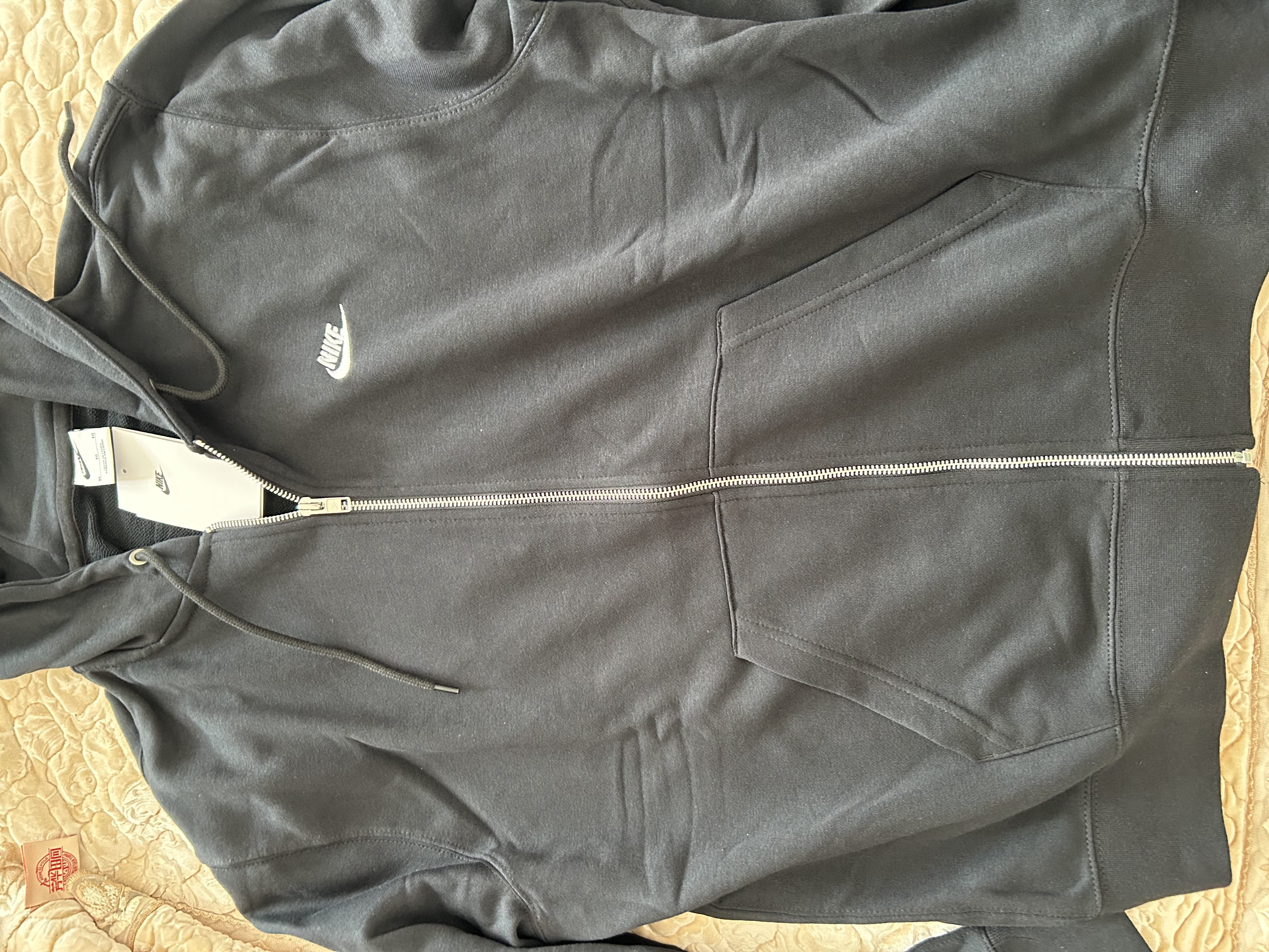 耐克（NIKE）外套男士 2026秋季新款运动服衣休闲上衣宽松连帽针织夹克 热推/经典时尚黑/晒图退10 XL 【180】 体重150~170斤左右 实拍图