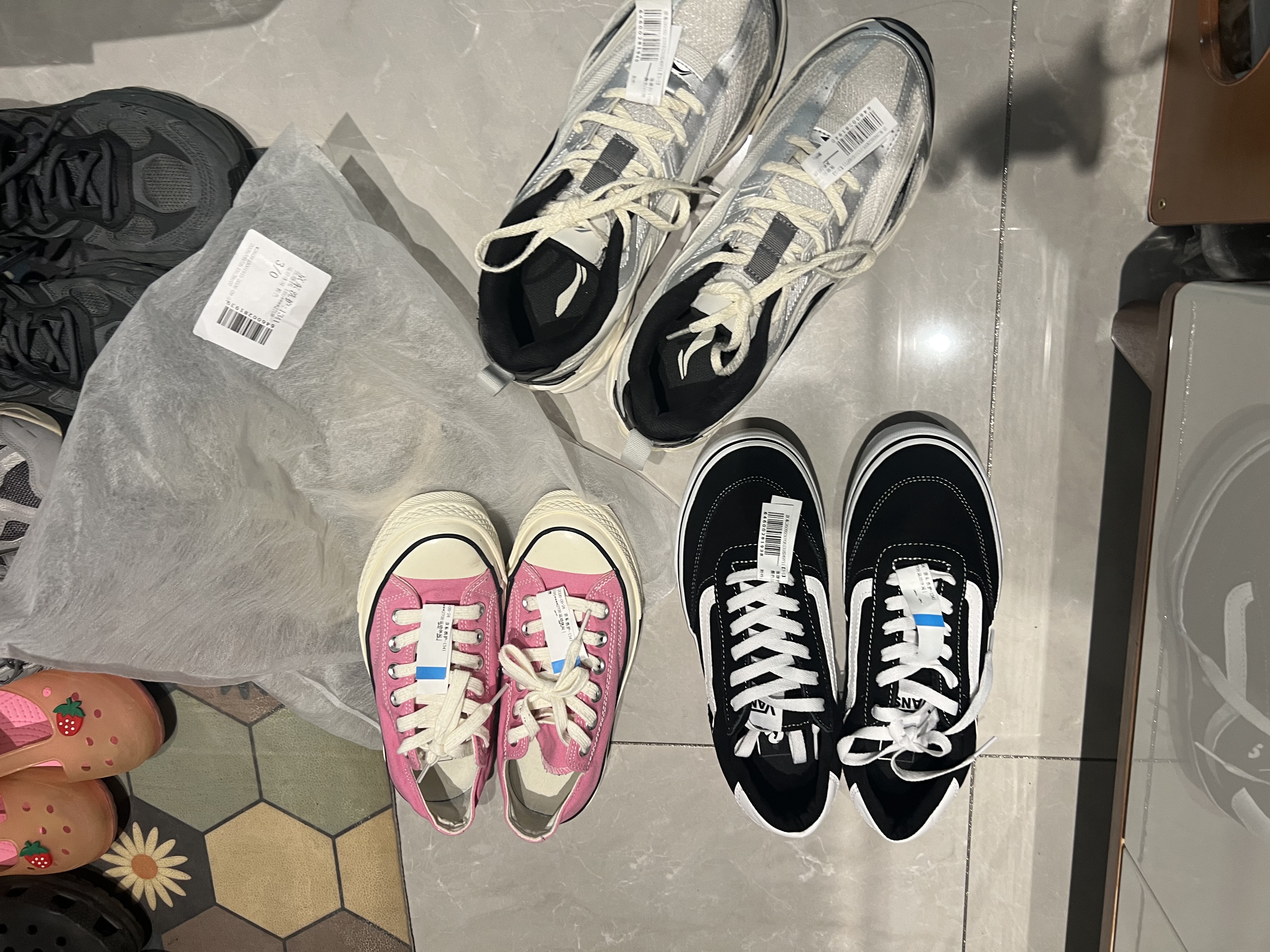 京东自营洗鞋服务运动鞋任洗5双上门取送价值2000元内小白鞋京东洗衣 实拍图