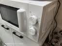 海尔（Haier）快捷微波炉家用小型 360°转盘加热 旋钮操控 易洁内胆 白色 6档火力 HW-M20J1W 实拍图