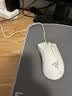 雷蛇（Razer）炼狱蝰蛇标准版有线鼠标 人体工学  电竞游戏 右手通用型 吃鸡/LOL/CS GO游戏鼠标 白色 实拍图