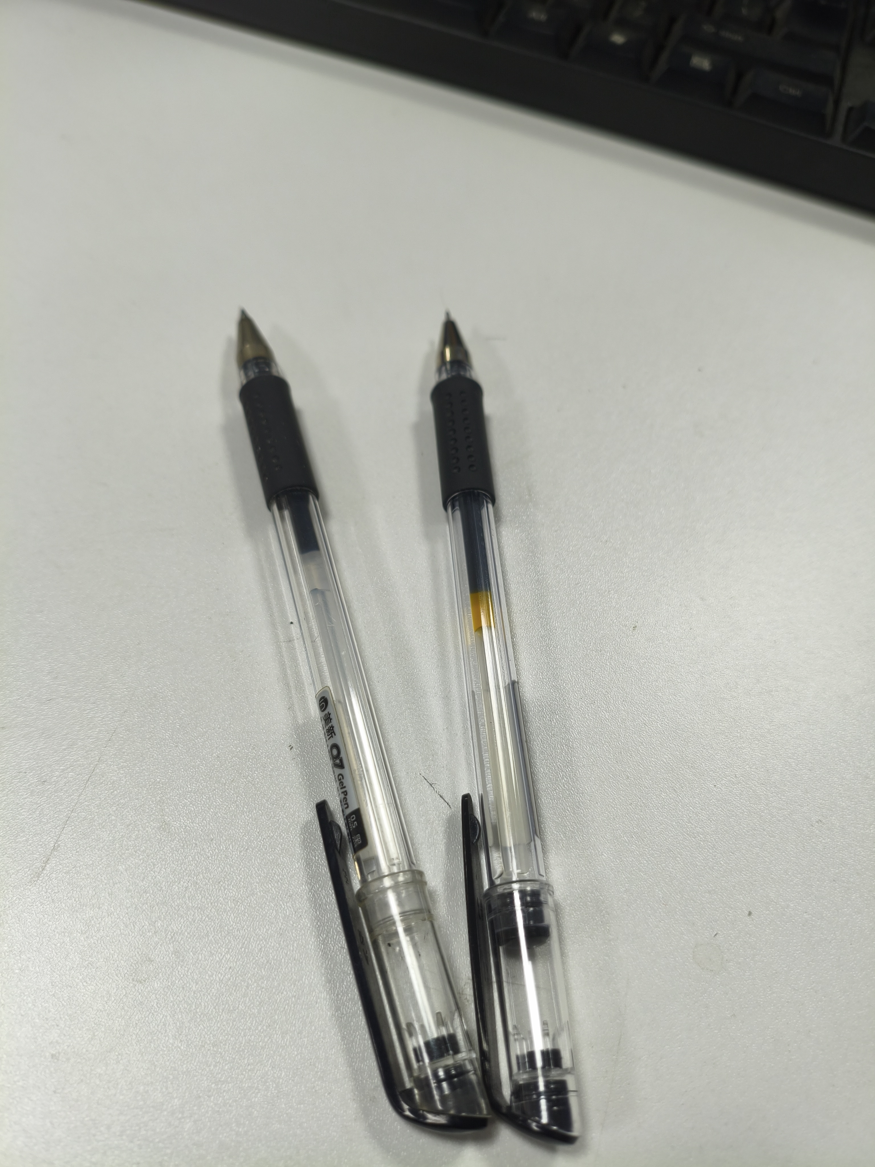 晨光（M&G）文具Q7 拔帽中性笔0.5签字碳素笔商务子弹头学生刷题水笔办公用品 赛美黑笔 30支/盒XGP30118 实拍图