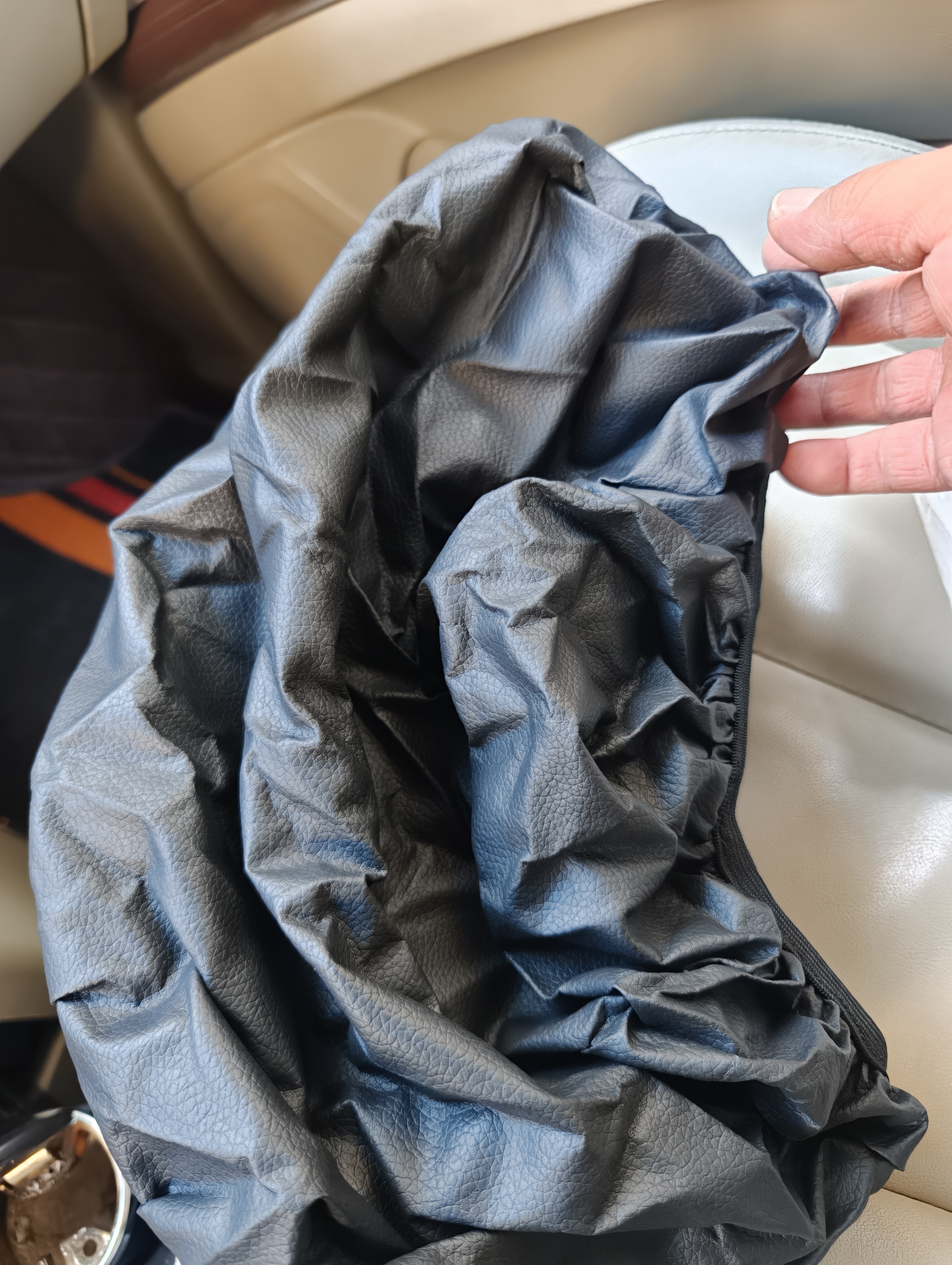 瑾卿电动车摩托车座椅防晒座套防水加厚皮革通用坐垫子保护套配件 实拍图