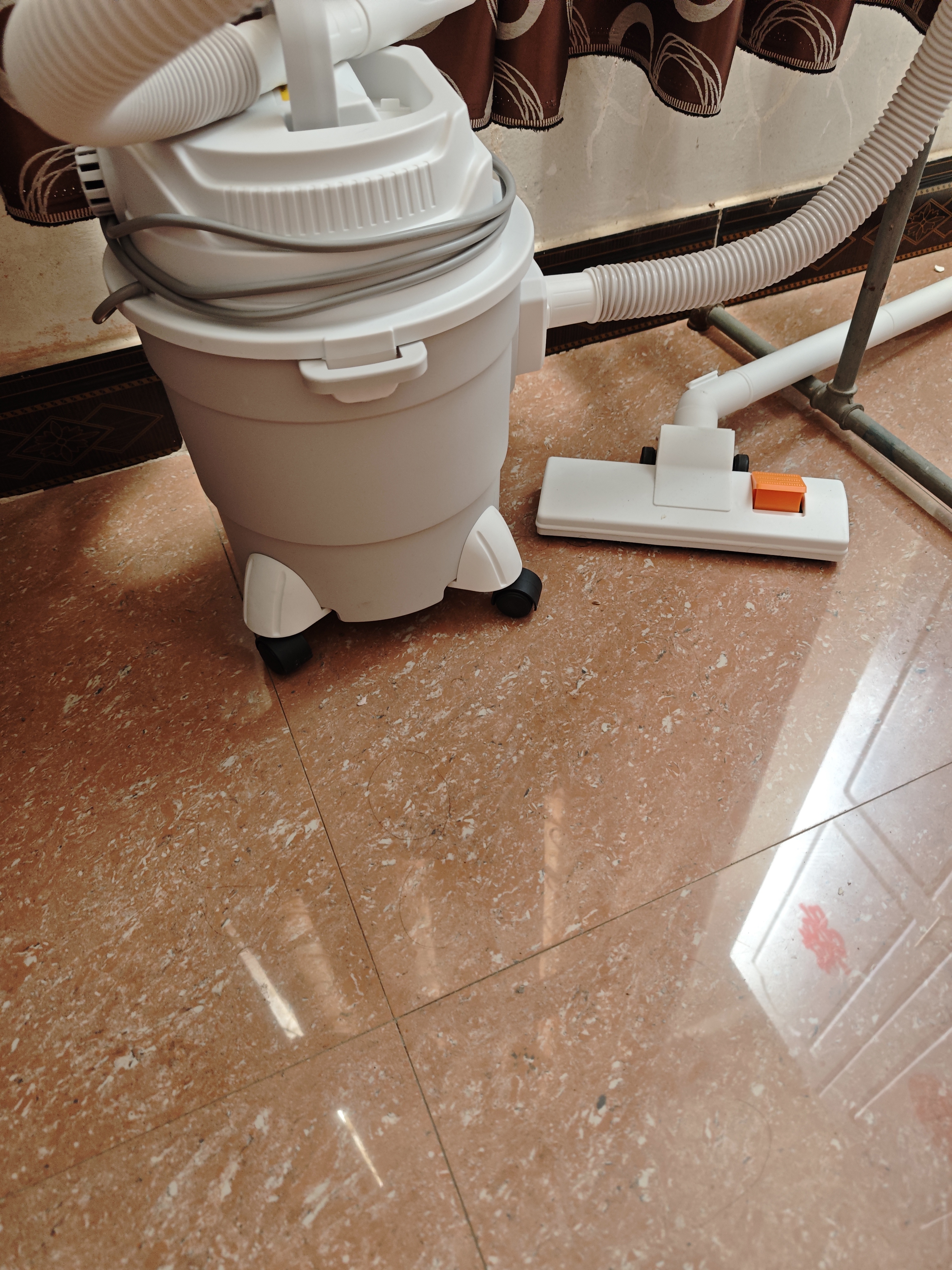 德尔玛（Deerma）【返50E卡到手102元】TJ700S 桶式吸尘器 开荒装修院子吹灰 家用商用 1200W大功率 3用吸头 实拍图