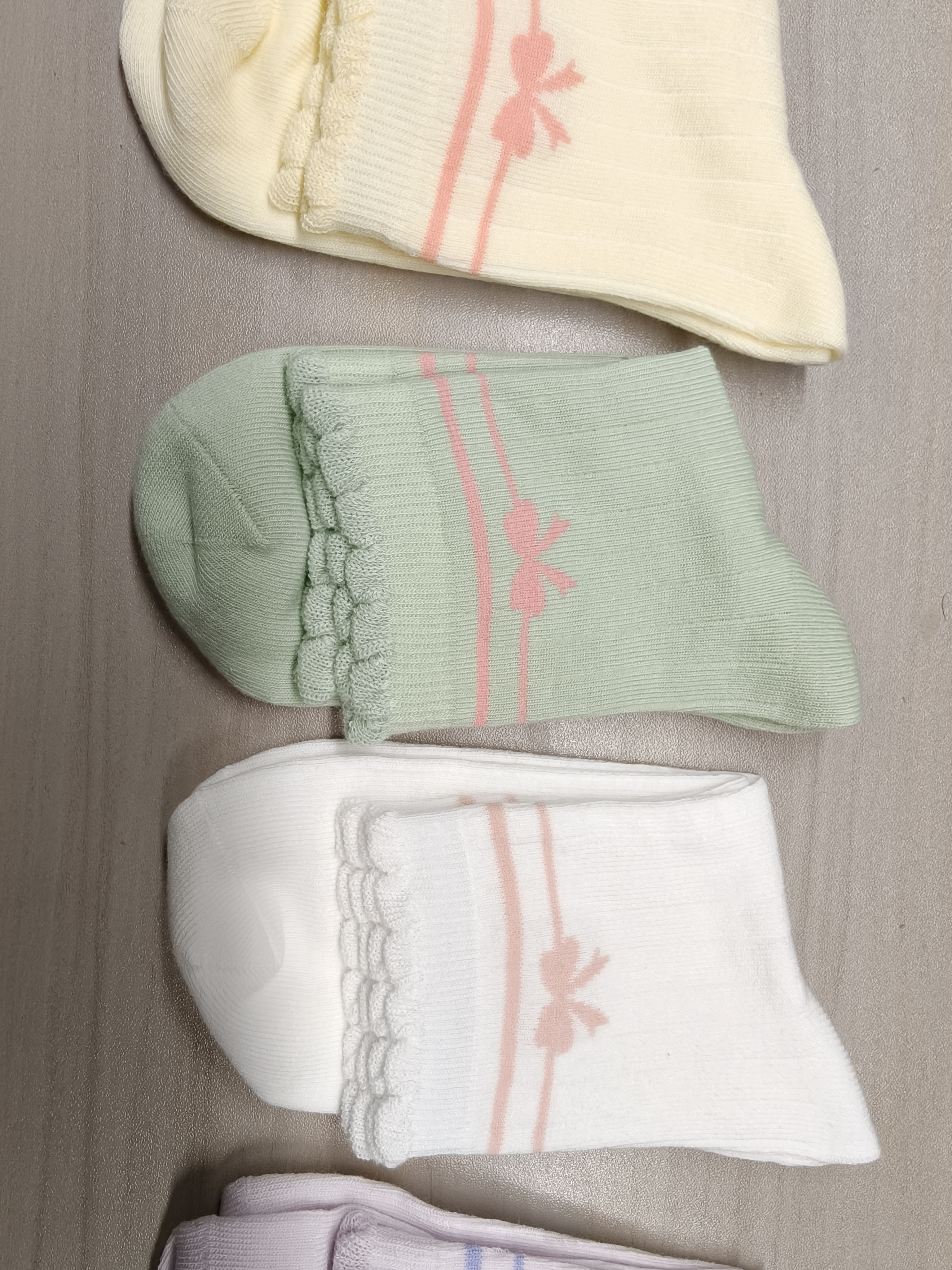猫人儿童袜子女童秋冬纯棉中筒6-12岁女孩秋季运动休闲袜10A抑菌透气 实拍图