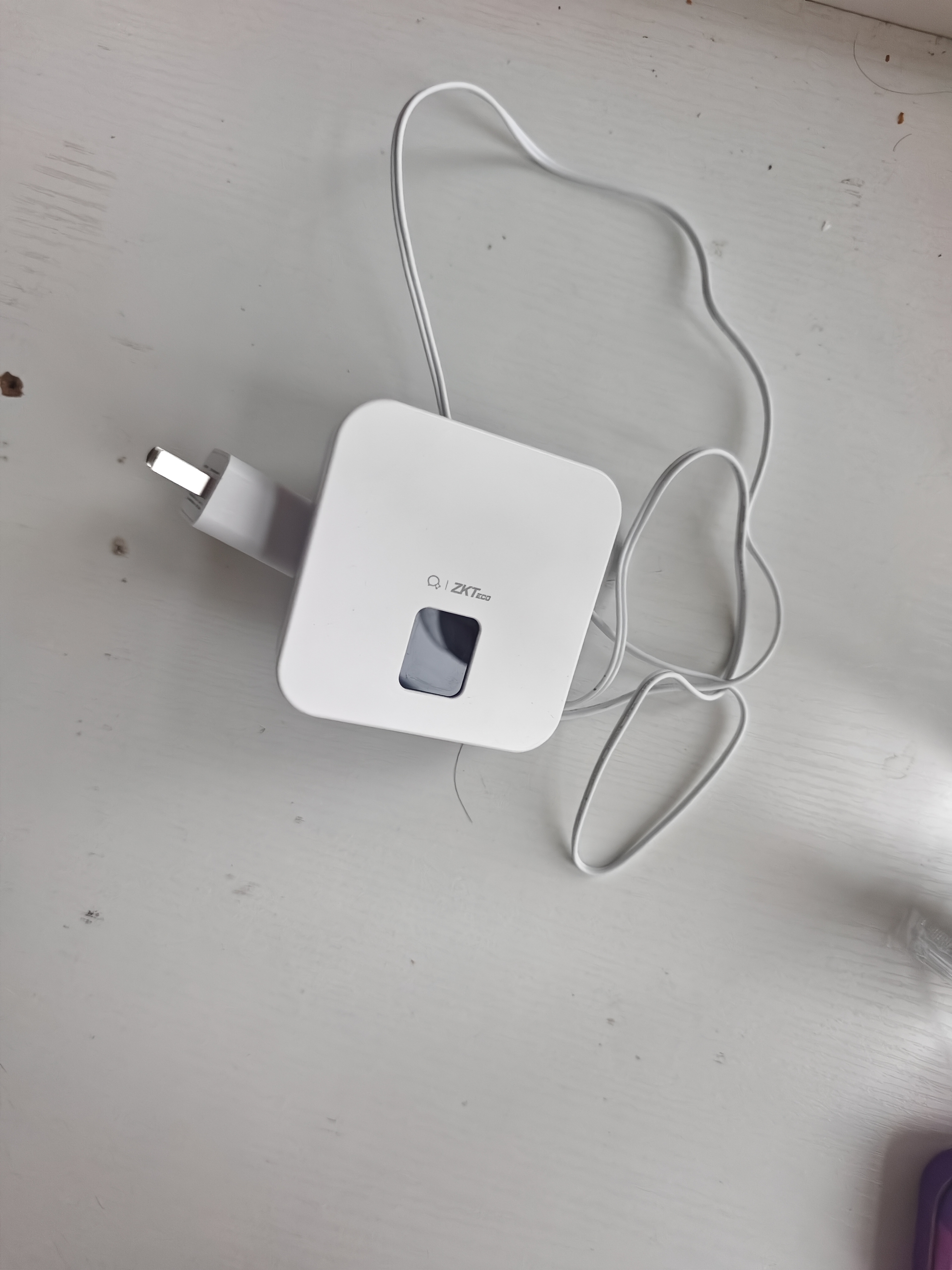 企业微信考勤机智慧云考勤机 指纹/手机定位考勤 wifi联网打卡机 APP远程管理 小巧高颜值白色ZK-T1 实拍图