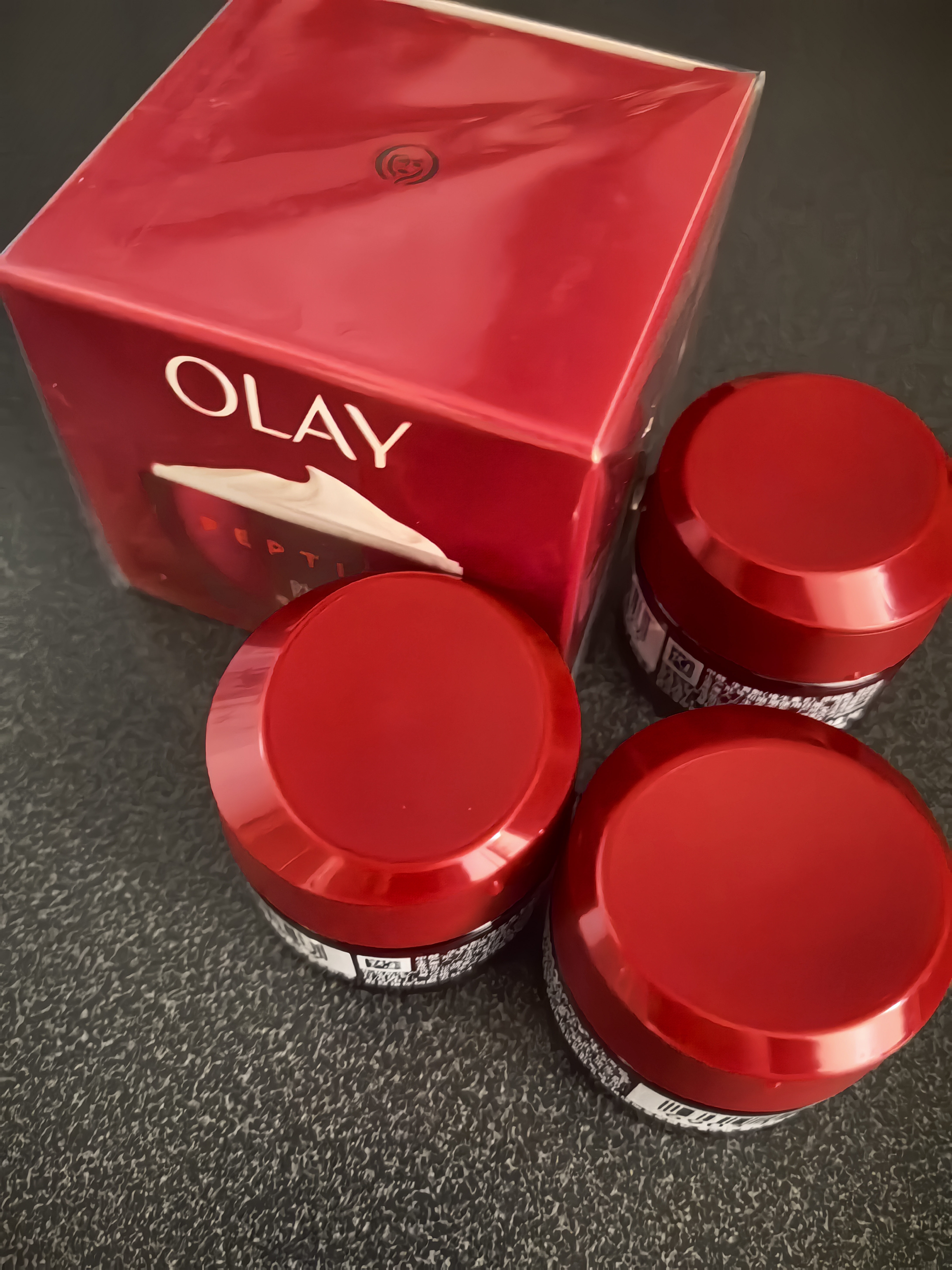 玉兰油（OLAY）大红瓶面霜50g抗皱紧致女士保湿面霜护肤品中秋节礼物送女友 实拍图