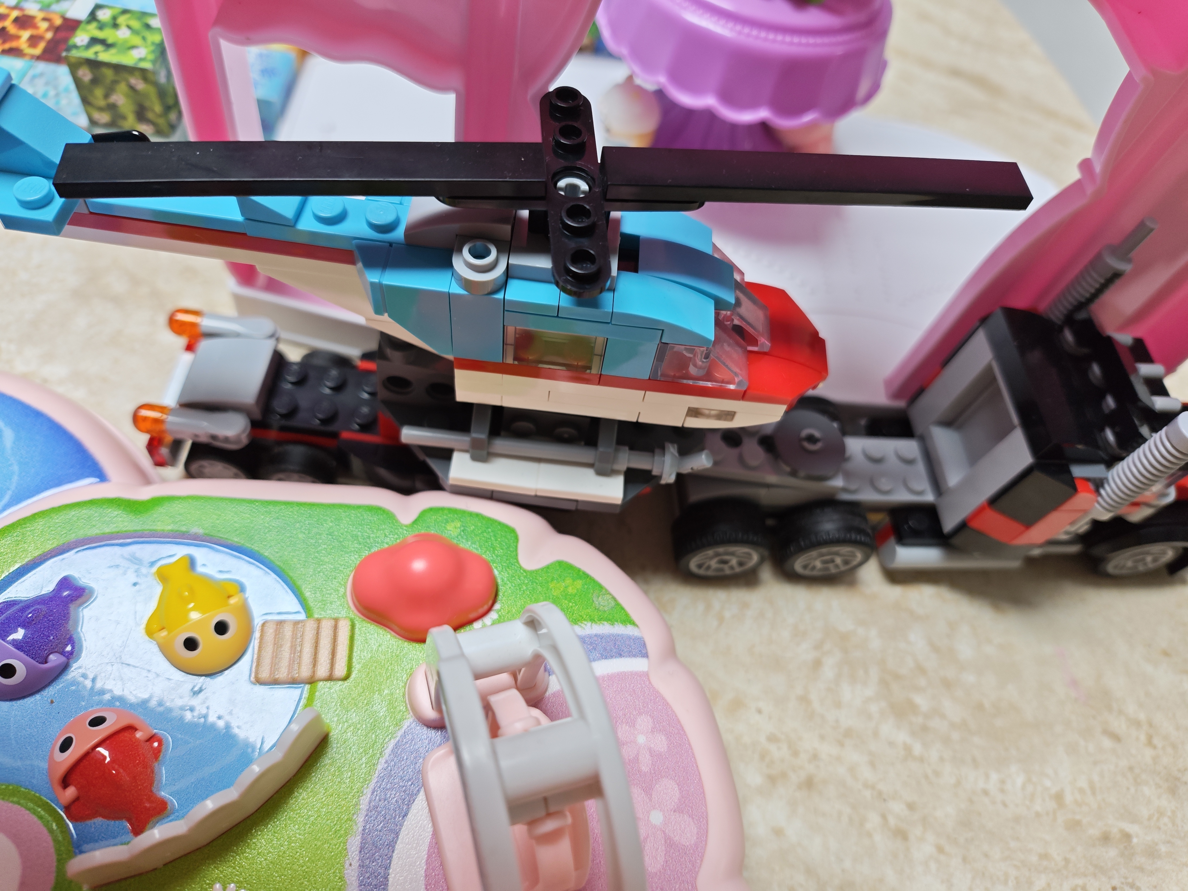 乐高（LEGO）积木玩具 创意三合一31146直升机平板运输车 7岁+ 儿童玩具 实拍图