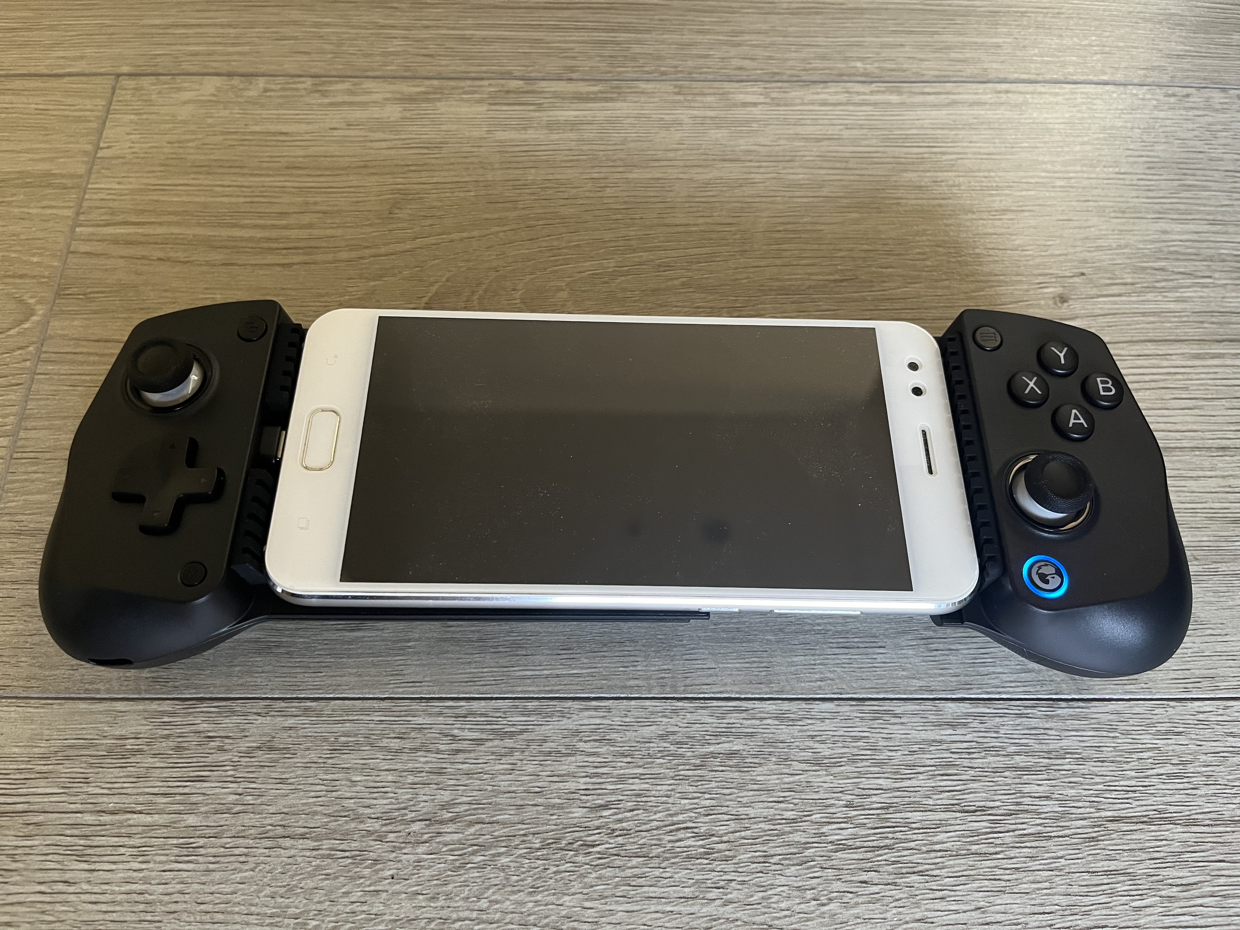 盖世小鸡（GAMESIR）拉伸手机游戏手柄X5 Lite 安卓手游苹果Type-C手机平板ipad游戏外设便携三角洲行动 实拍图