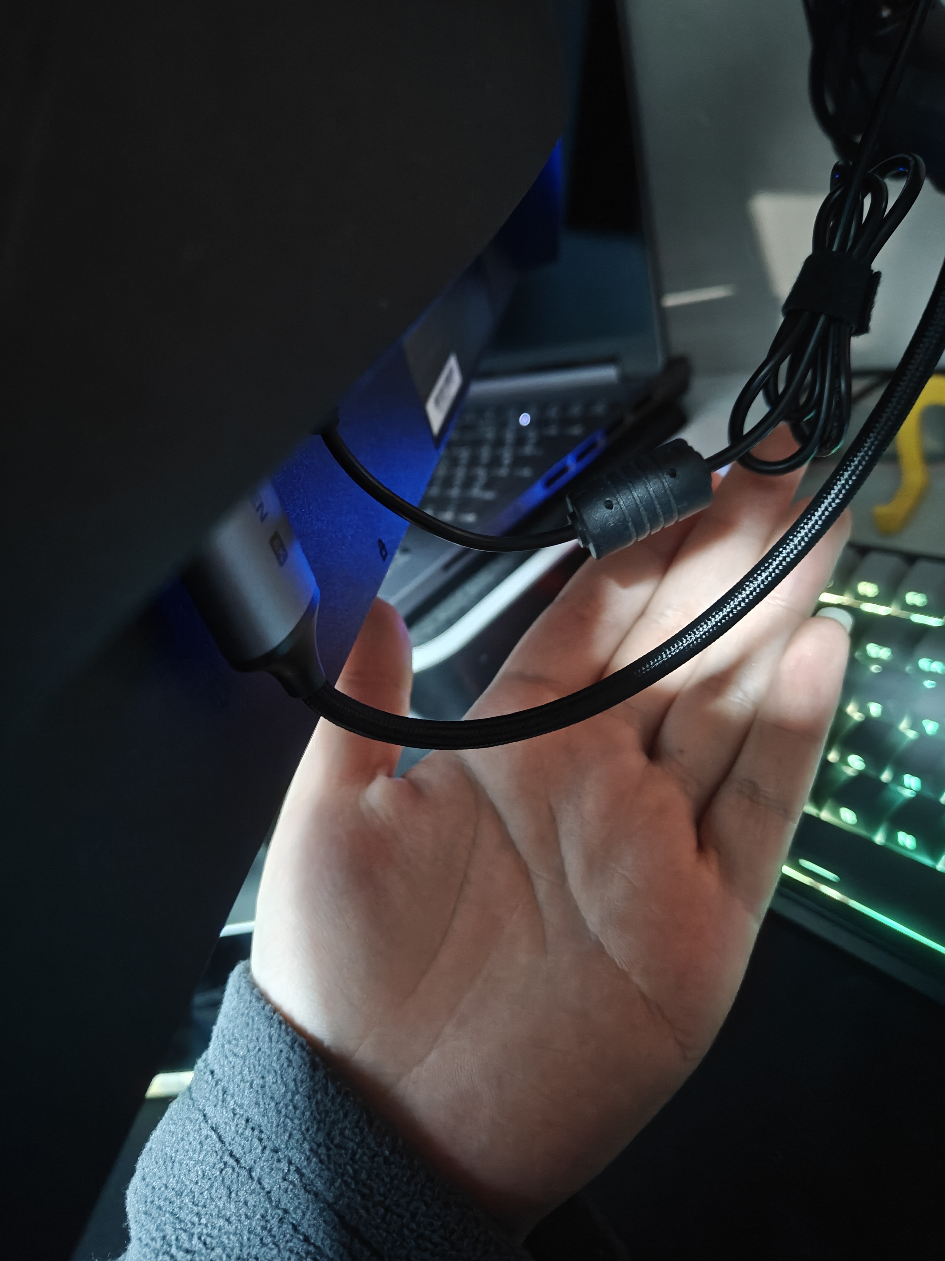 绿联Type-C转DP1.4线USB-C转接线适用雷电4/5转换器8K60/2K540Hz苹果M6笔记本Mac外接显示器连接线2m 实拍图