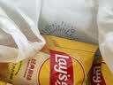 乐事（Lay's）【王鹤棣推荐】薯片 经典原味 135克 休闲零食 膨化零食  实拍图