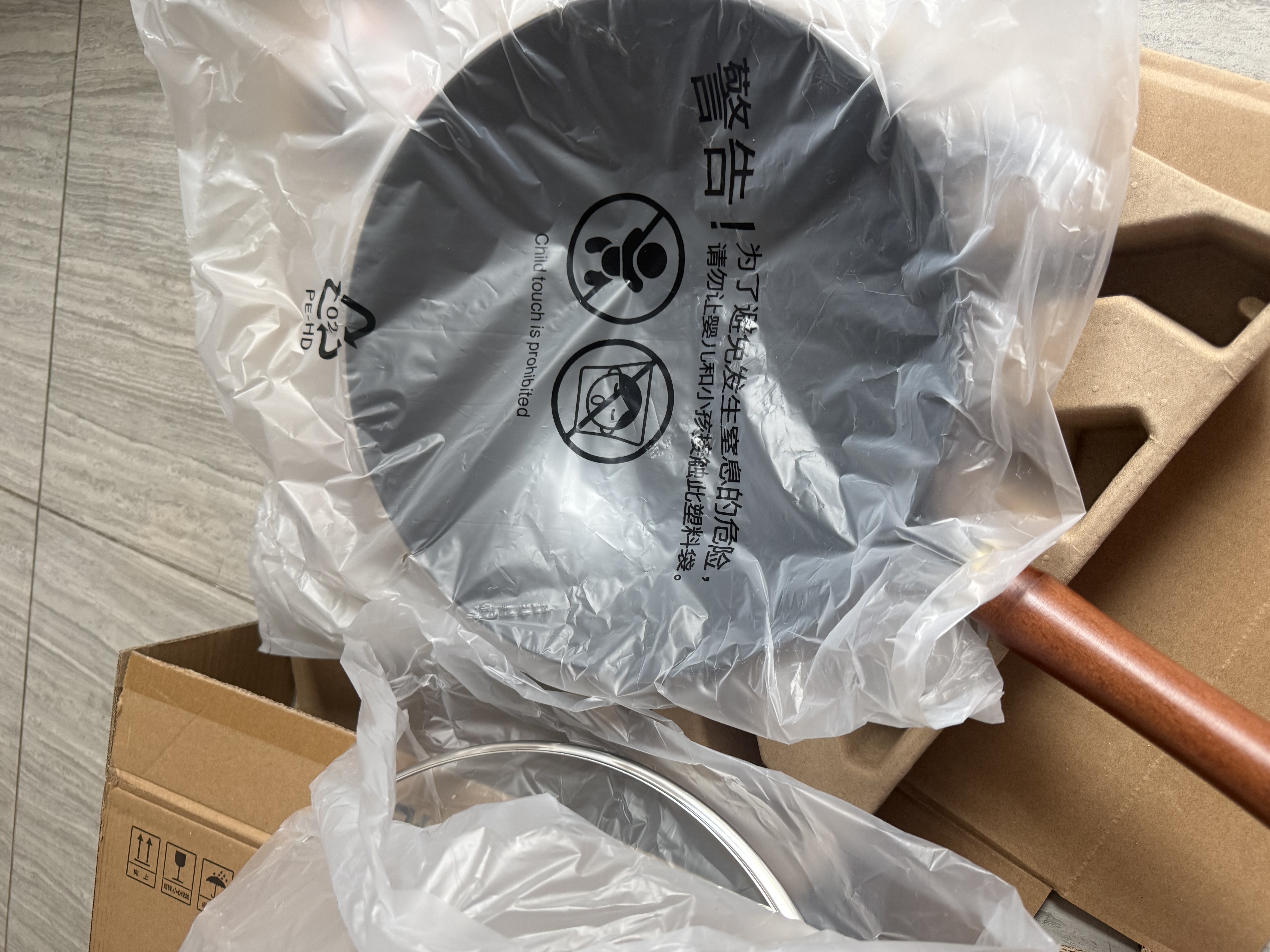 苏泊尔（SUPOR）铁锅无涂层炒锅真不锈家用炒菜锅爆炒锅铸铁防粘锅燃气电磁炉通用 1-4人使用  【古法防锈】 30cm 实拍图