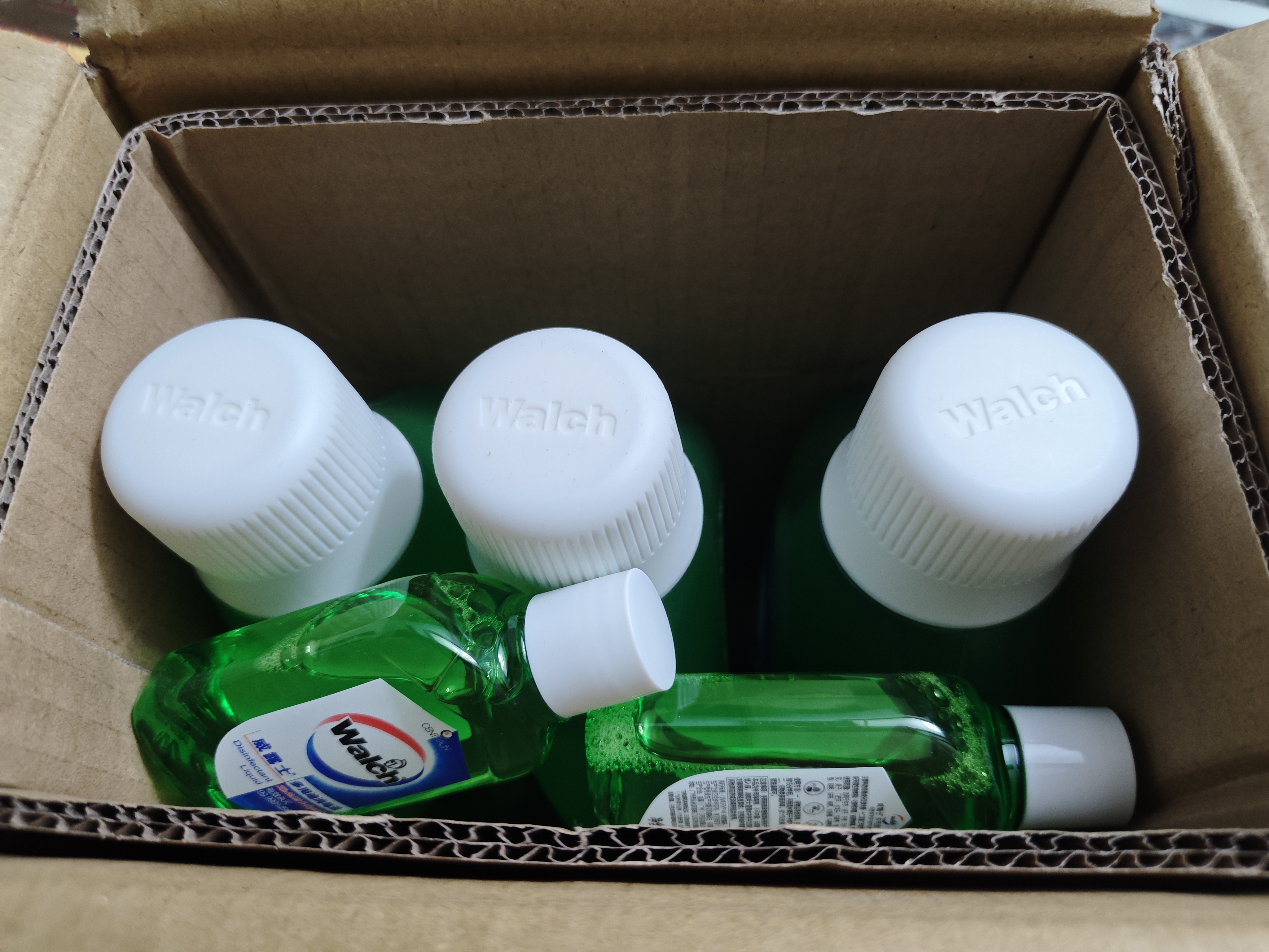 威露士（Walch）多用途消毒液(1L*3+60ml*2)衣物消毒水居家地板杀菌除螨 非84酒精 实拍图