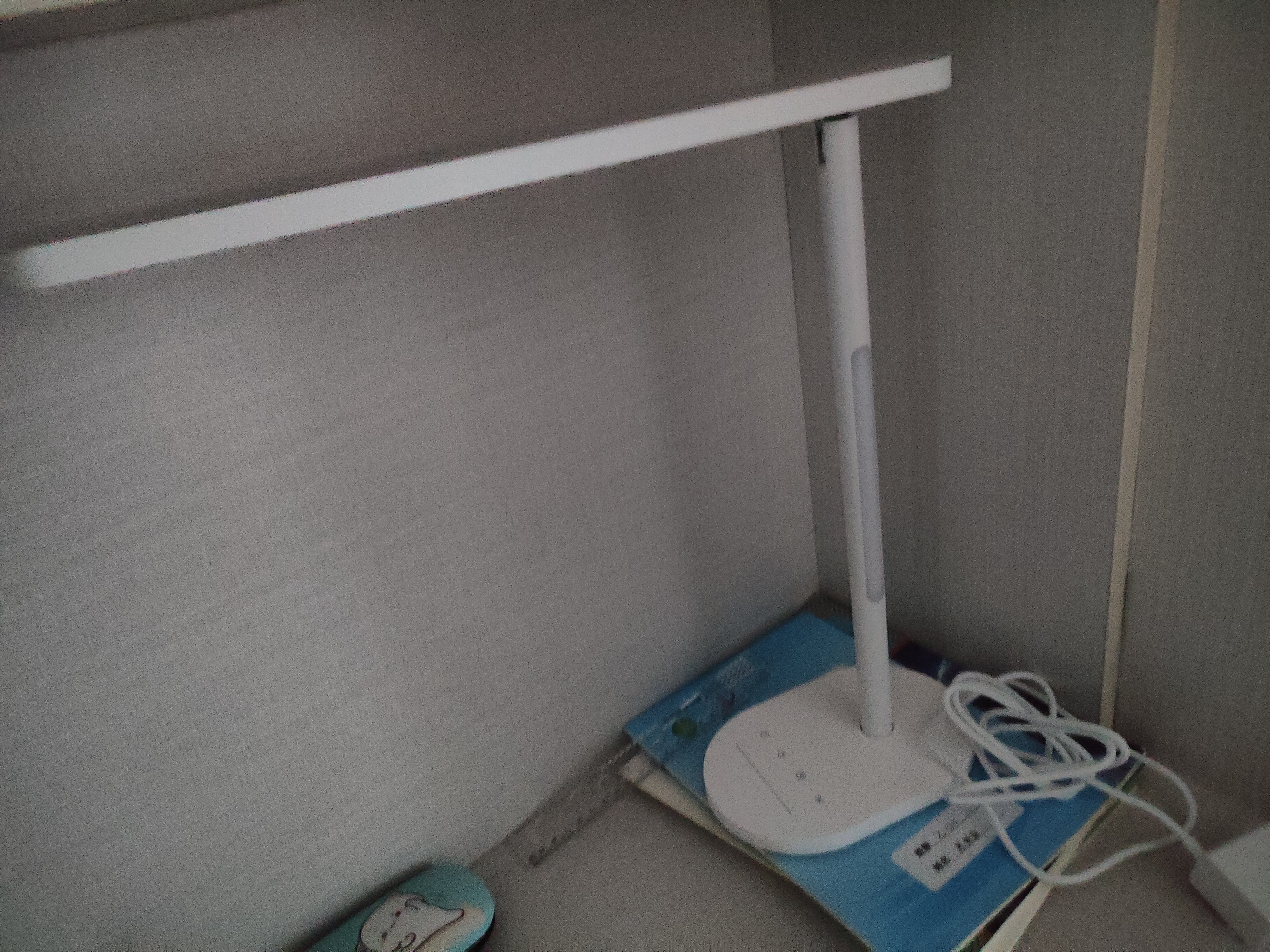 欧普照明（OPPLE）AAAA质量分级 护眼防蓝光儿童LED触控调光卧室宿舍书桌读写台灯 实拍图