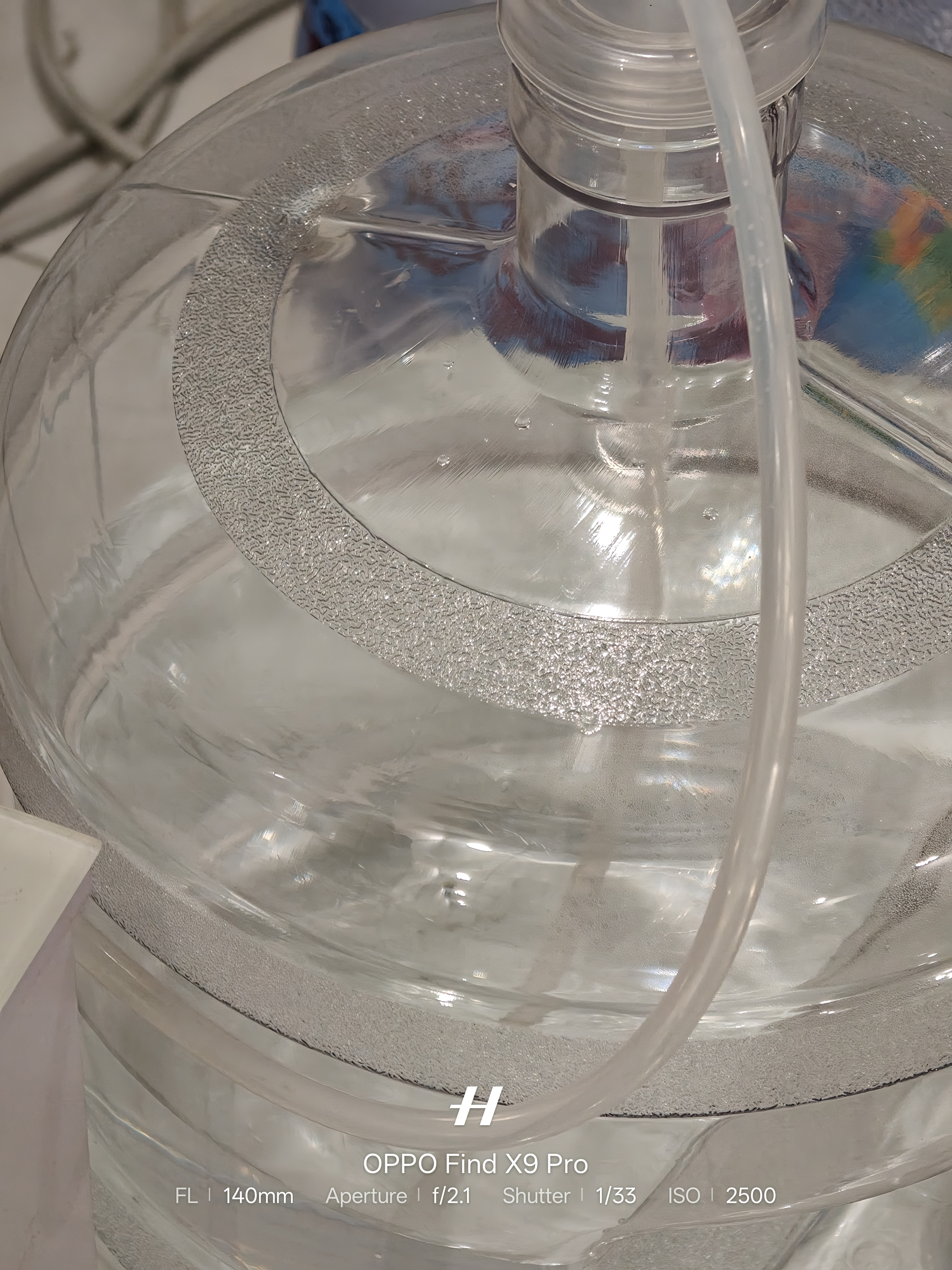 拜杰纯净水桶食品级PC水桶桶装水桶 矿泉水桶空桶手提饮水桶黑盖19L 实拍图