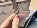 蔻驰（COACH）【品牌直供】女包CITY迷你手提斜挎托特包CW032奶茶色生日礼物 实拍图