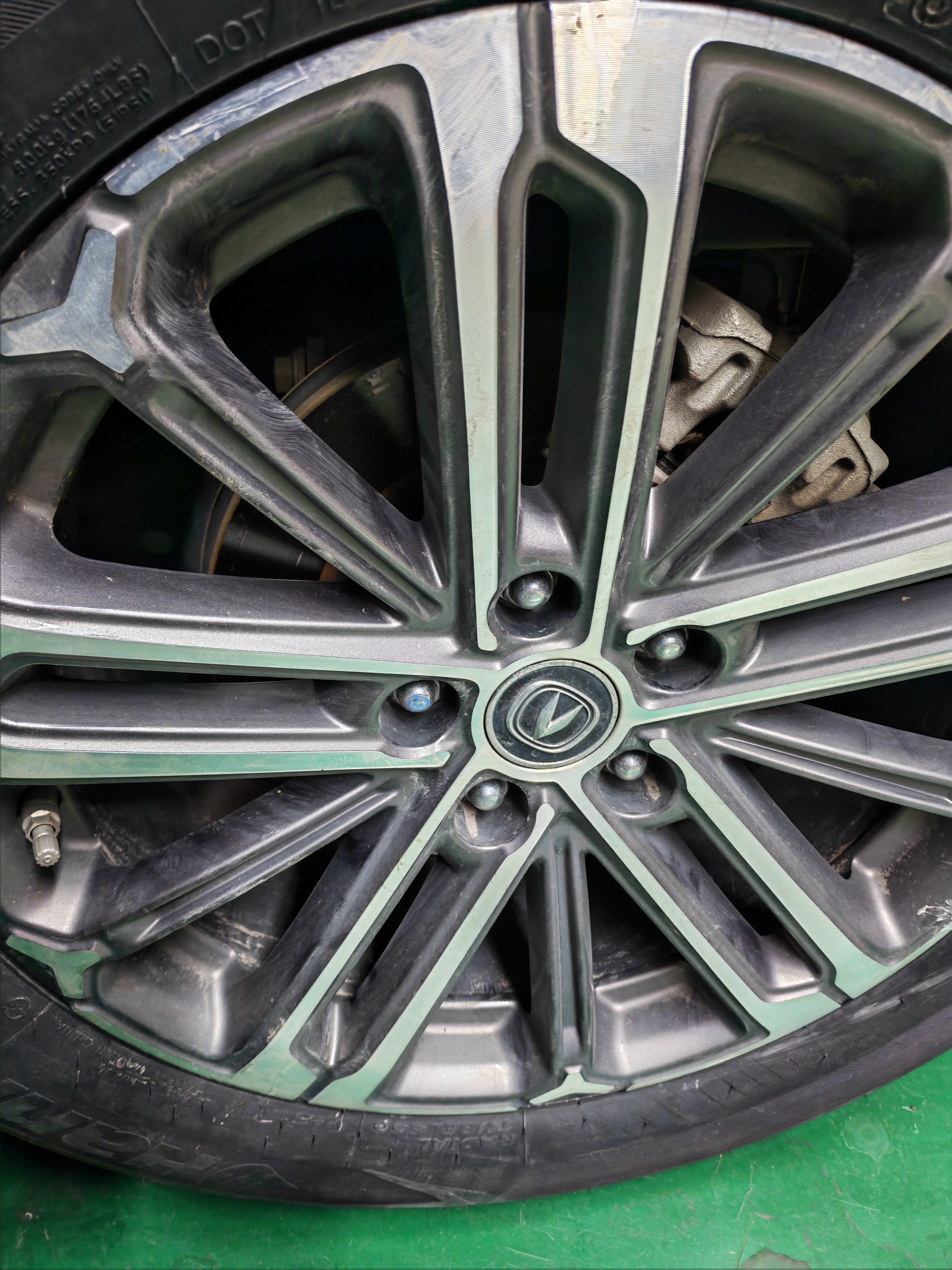 韩泰（Hankook）汽车轮胎 225/60R18 100H RA33 原配博越/CS75PLUS 适配RAV4 实拍图