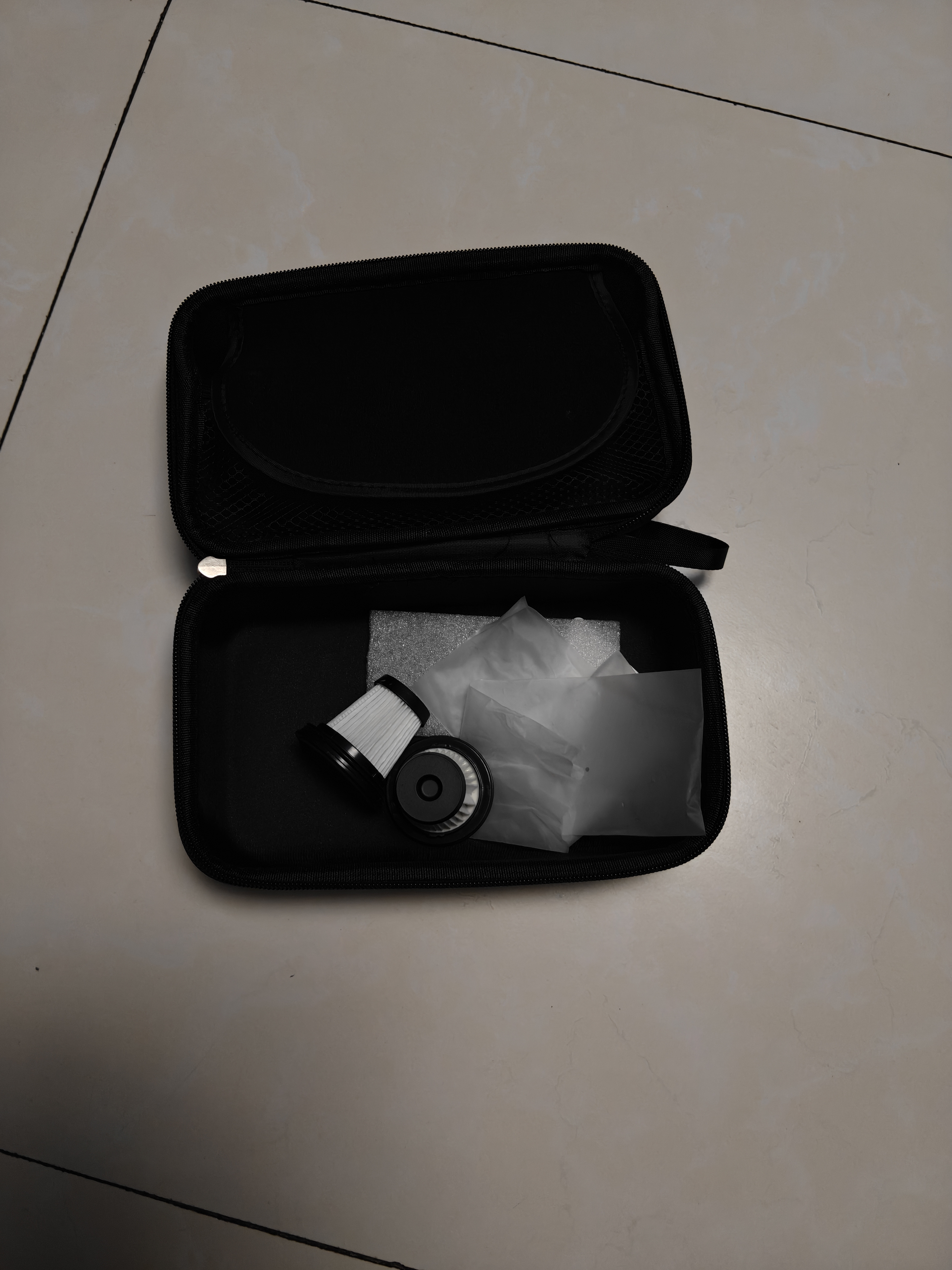 爱图腾车载吸尘器小型手持车用吸尘器大吸力无线汽车内桌面随手吸大功率强力吹吸一体机Y8Max+ 实拍图