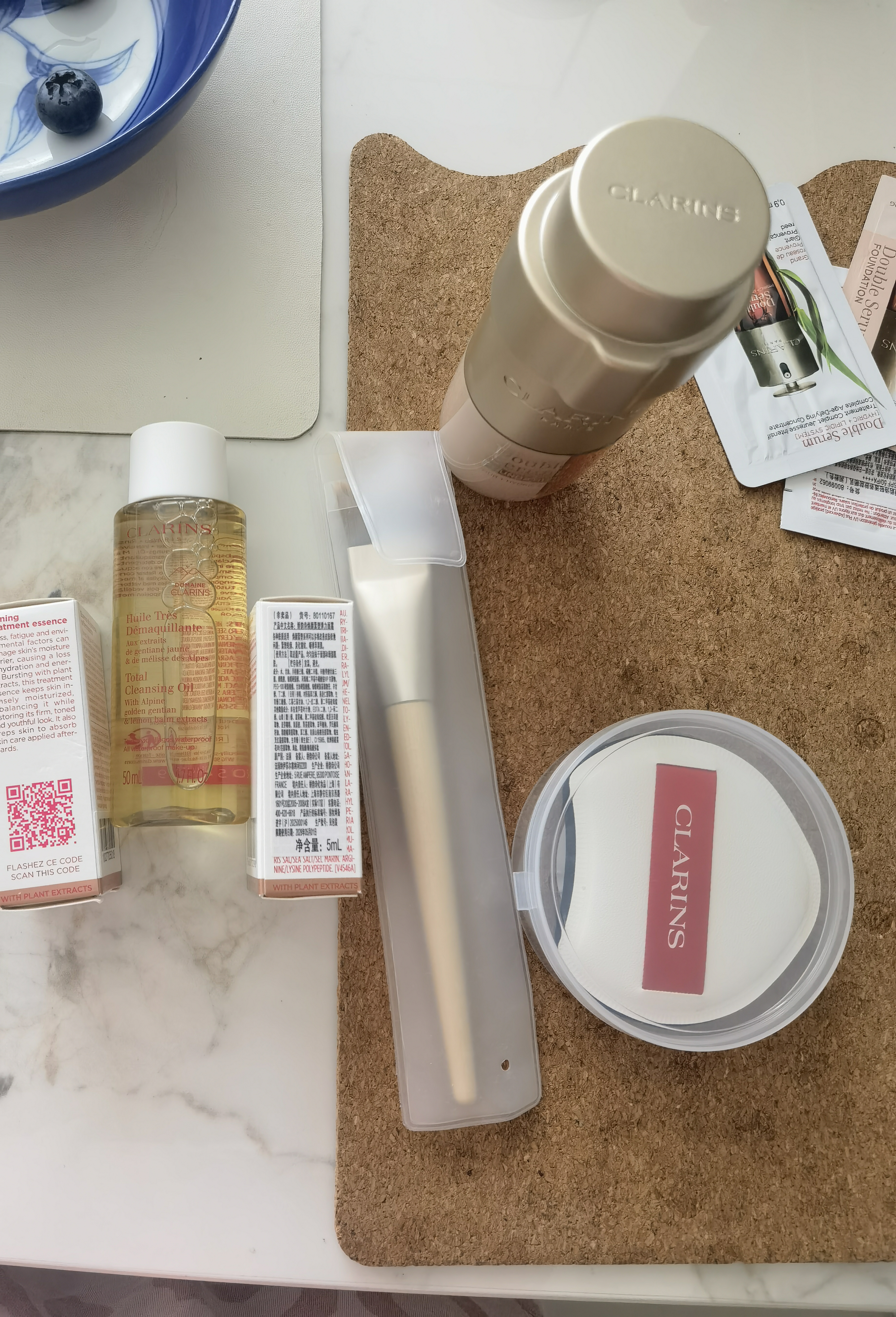 娇韵诗【全新上市】双萃粉底液30ml L3N透亮服帖滋养彩妆化妆品生日礼物 实拍图
