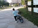 永久（FOREVER）儿童自行车6-10岁宝宝辅助轮安全玩具 蓝色20寸适合身高130-160cm 实拍图