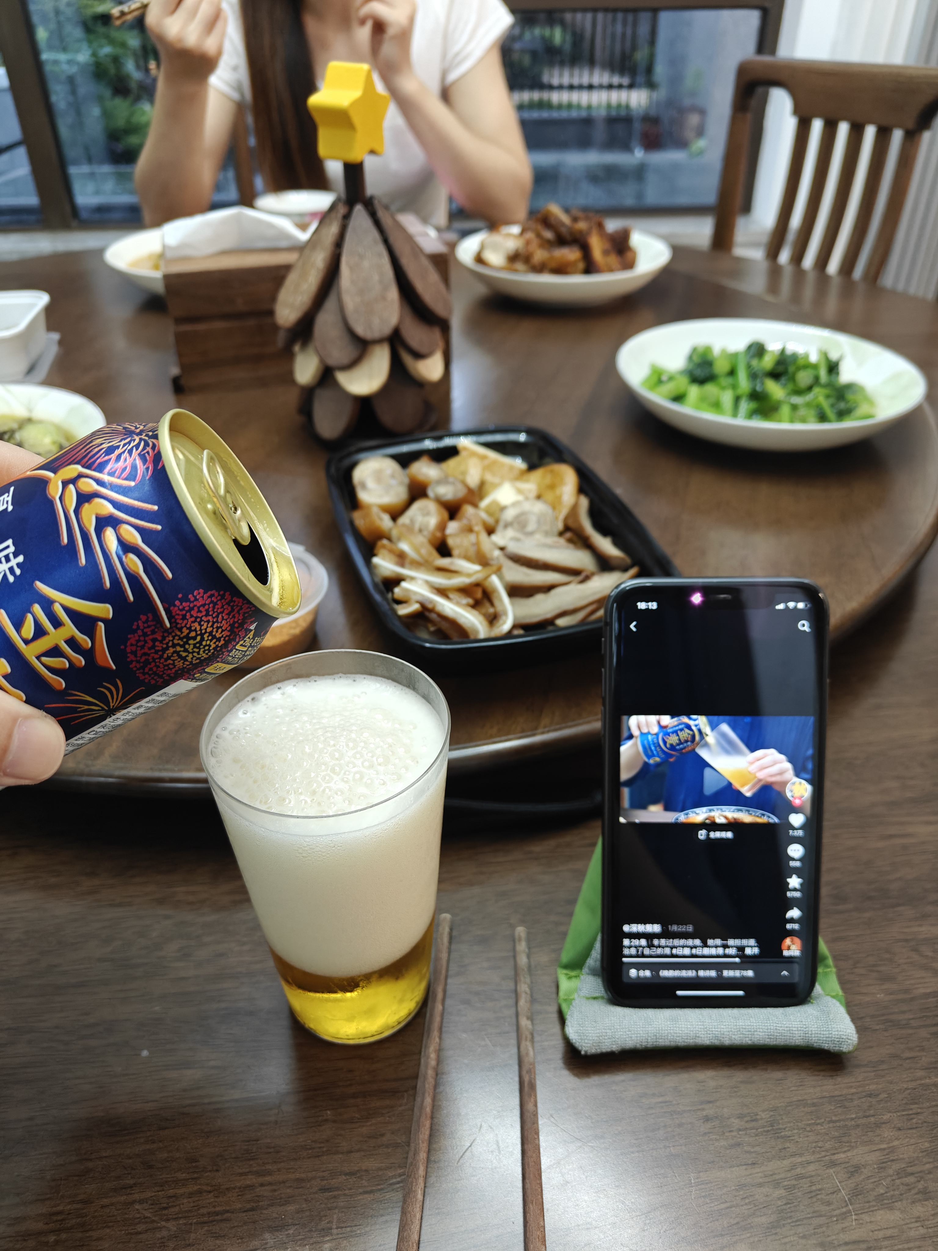 三宝乐（Sapporo）札幌经典黑标生啤酒漫画家限定日本啤酒原装进口 惠比寿【27年5月到期】 350mL 6罐 实拍图