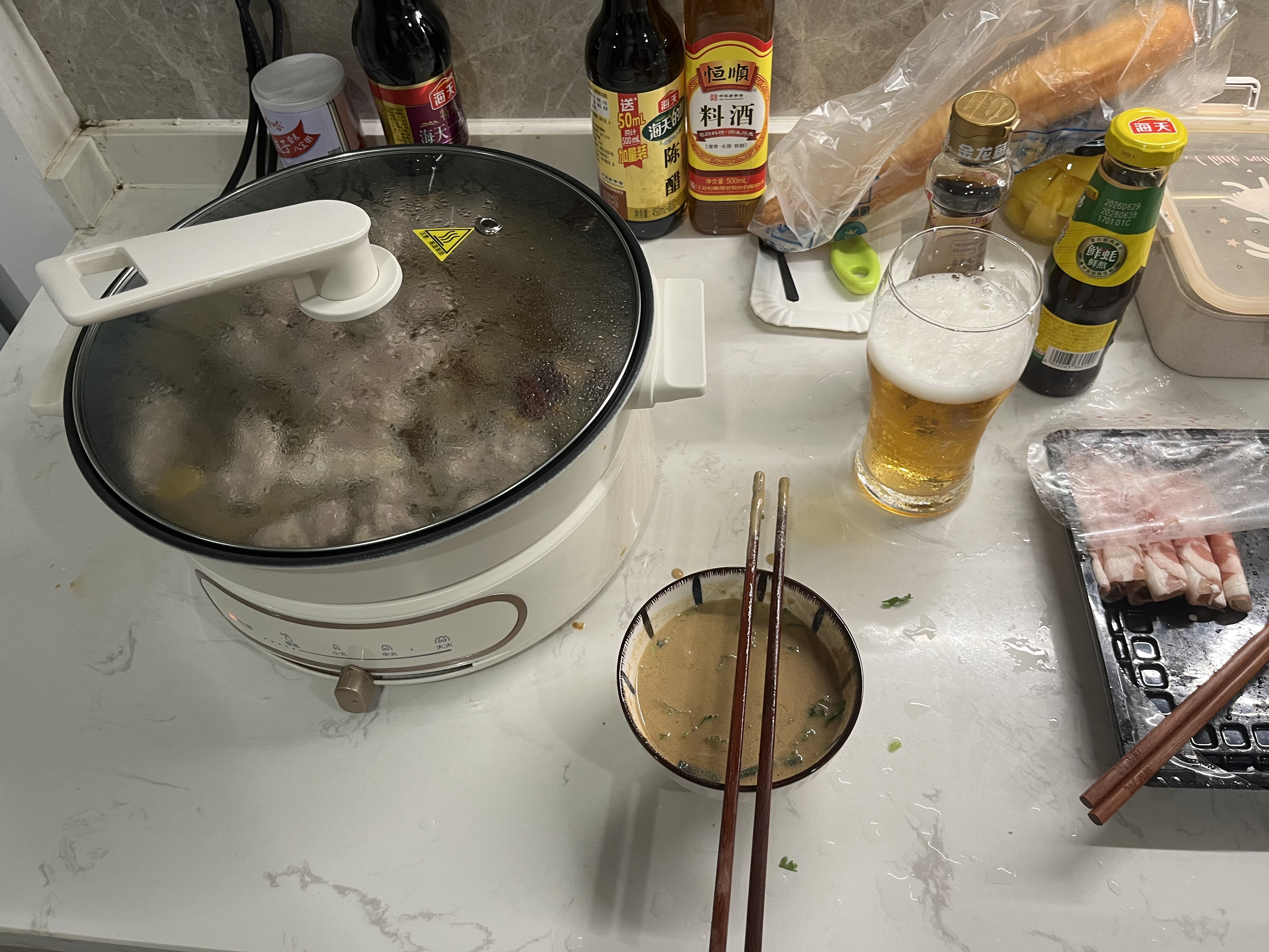 美的（Midea）【品牌直营】多功能锅 分体式电火锅超速沸烤肉锅一锅多用电煮锅火锅专用锅蒸煮炖煎烤涮一体 9.5L 【多功能】涮煮锅+蒸笼+烤盘HGE2803 实拍图