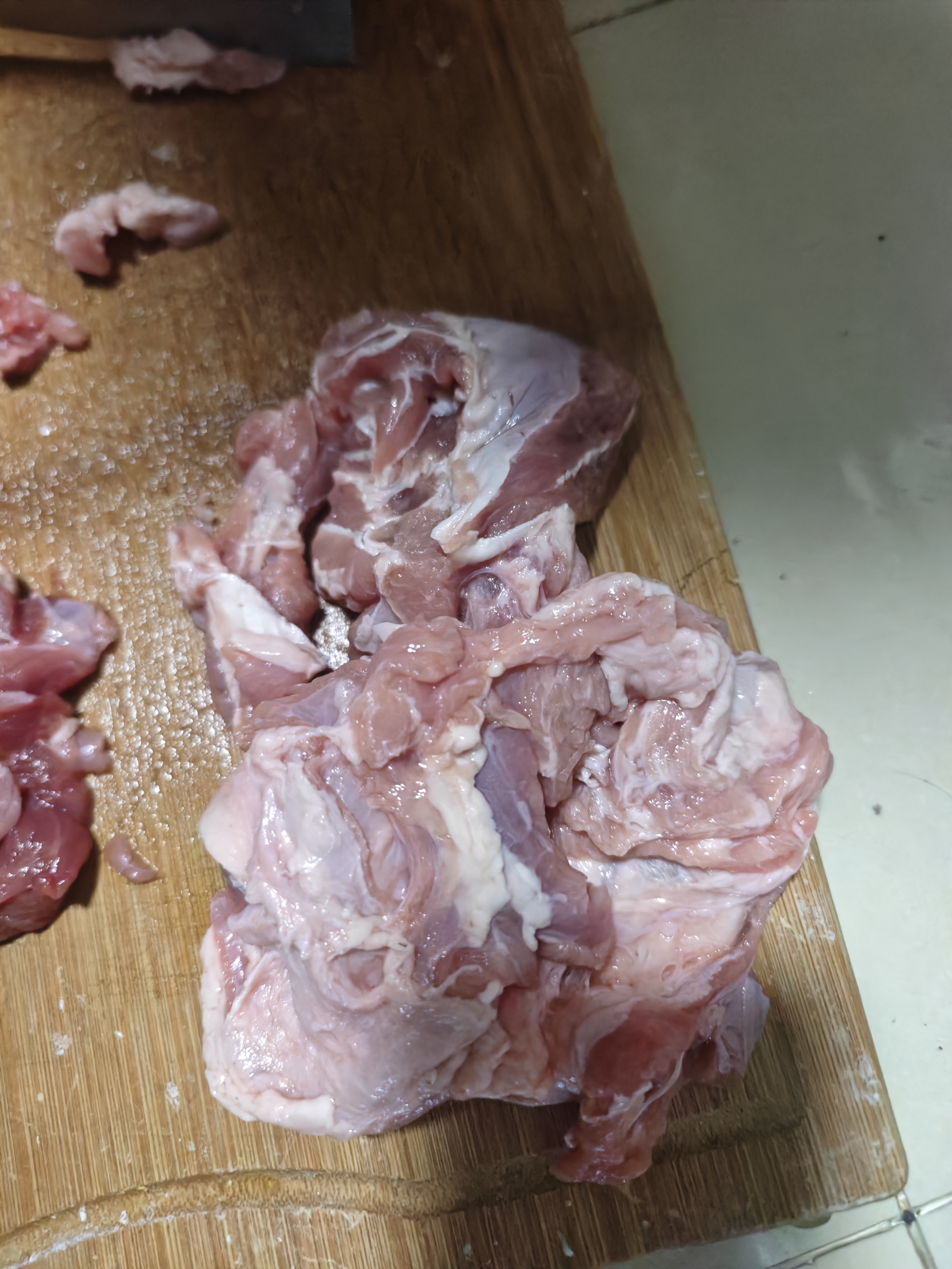 恒都 国产原切去骨羊后腿肉2斤 冷冻 国产草饲   煎炒炖煮 实拍图