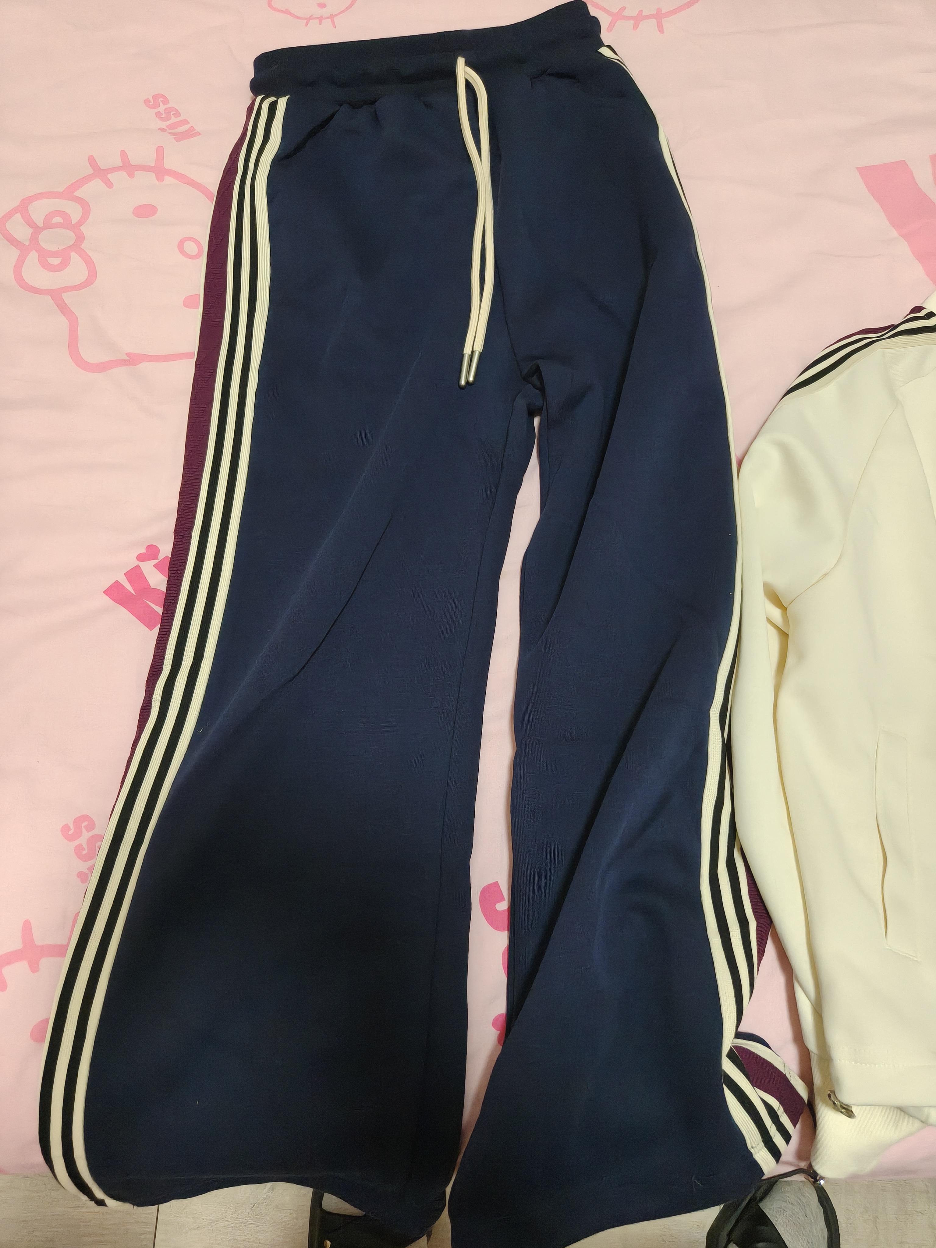 富罗迷女童套装春秋季休闲运动直筒裤初中生上衣外套两件套 米/藏青 160 实拍图