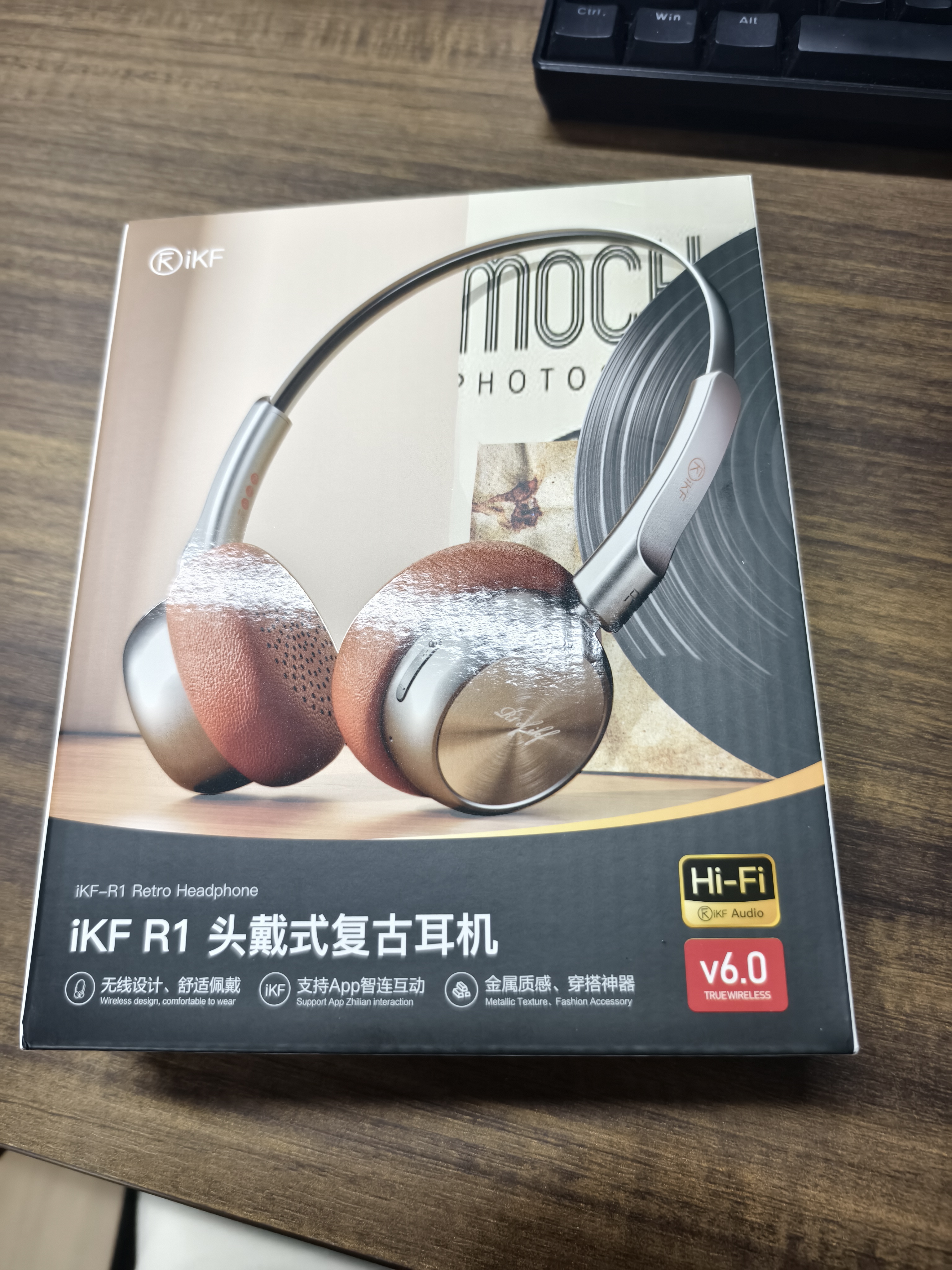 iKF R1复古头戴式耳机无线蓝牙时尚数码穿搭高音质蓝牙6.0金属千禧y2k网红明星美拉德氛围感 暮光银 实拍图