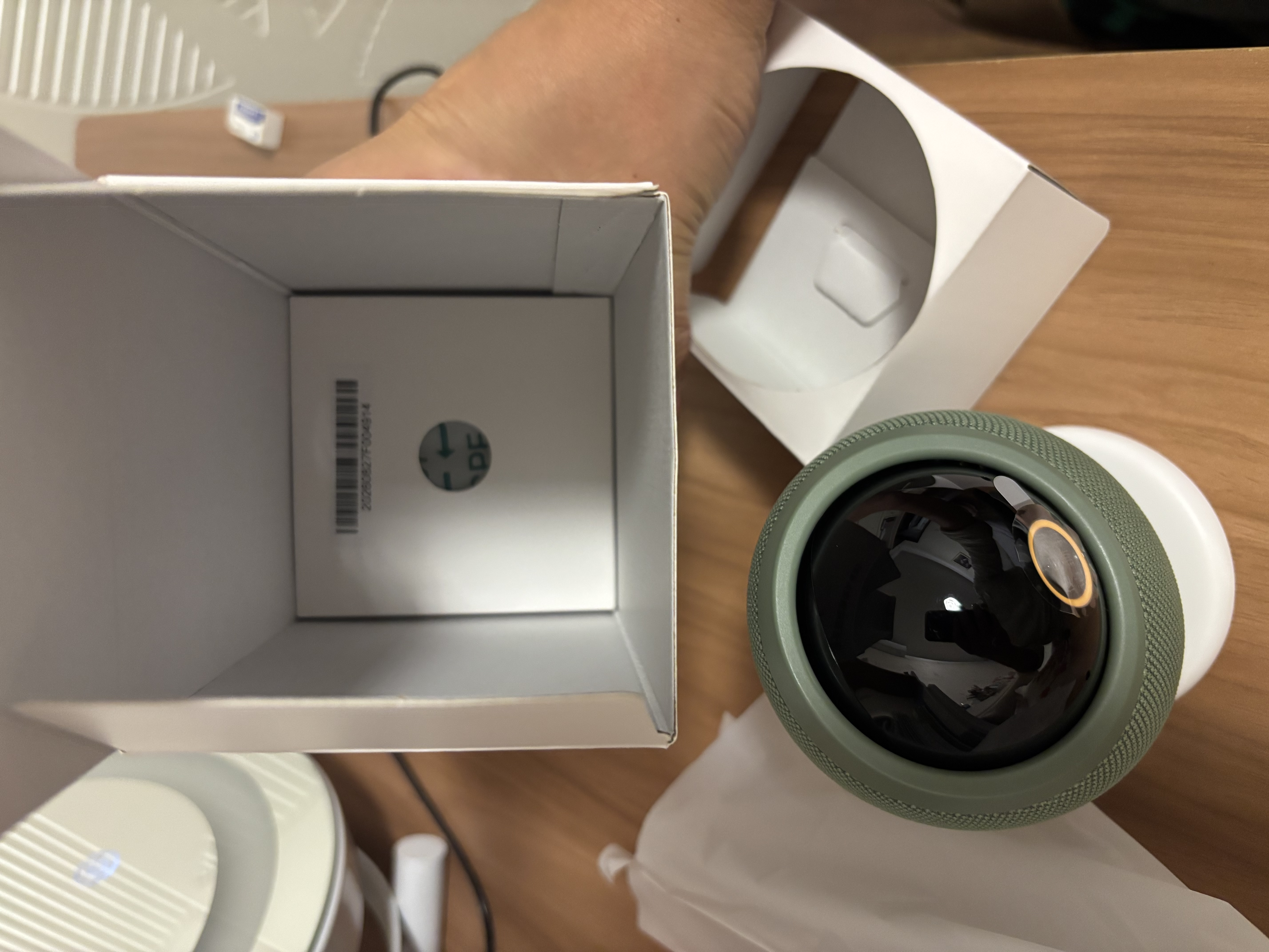 鸿蒙智选800万摄像头监控家用360度无死角带夜视全景可对话可视频 支持华为智慧生活室内看护器海雀雀蛋S 实拍图