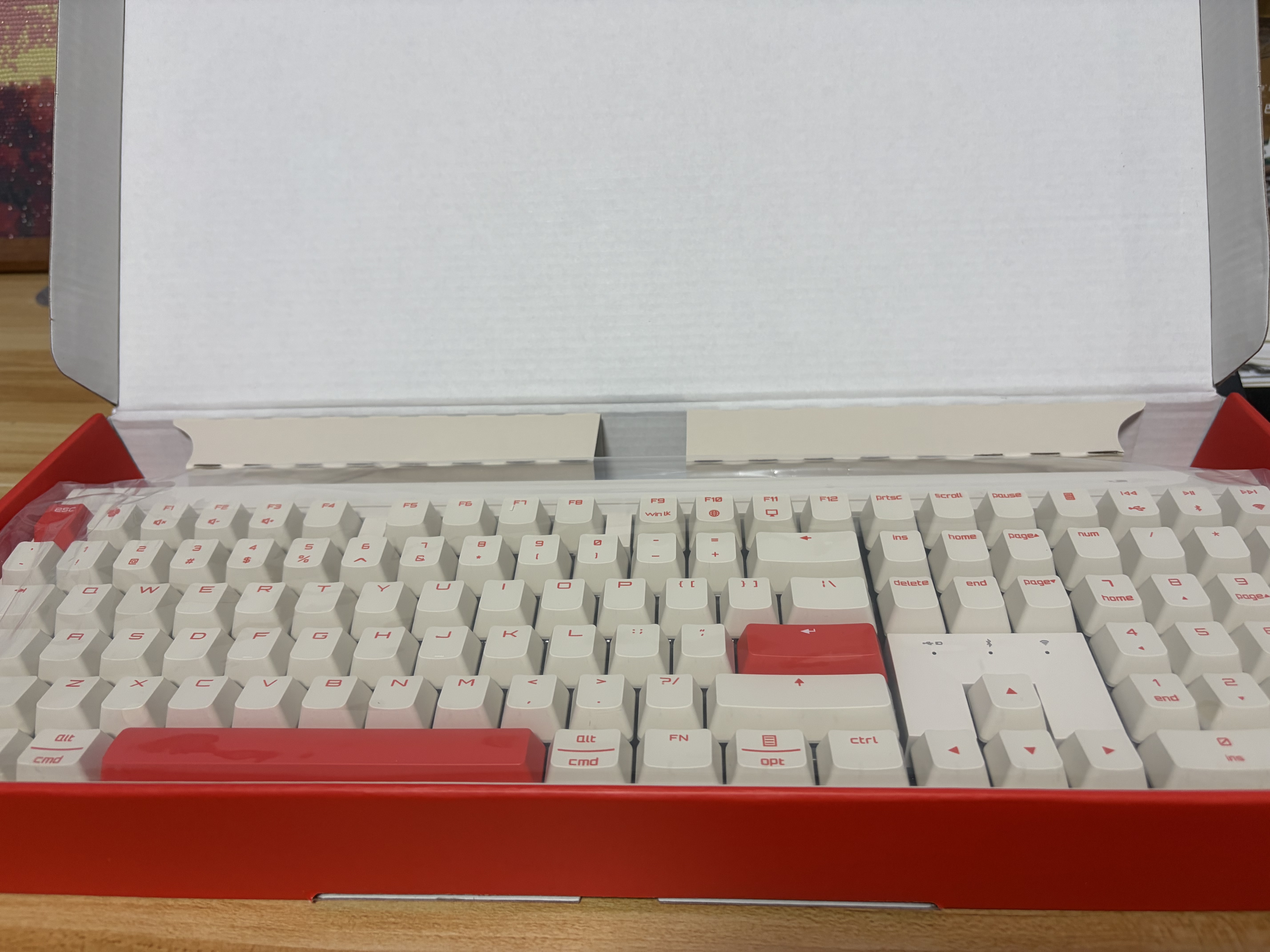 CHERRY樱桃MX2.0S PRO 机械键盘108键无线蓝牙三模电竞游戏键盘电脑办公键盘 无畏契约三角洲 苍穹茶轴 实拍图