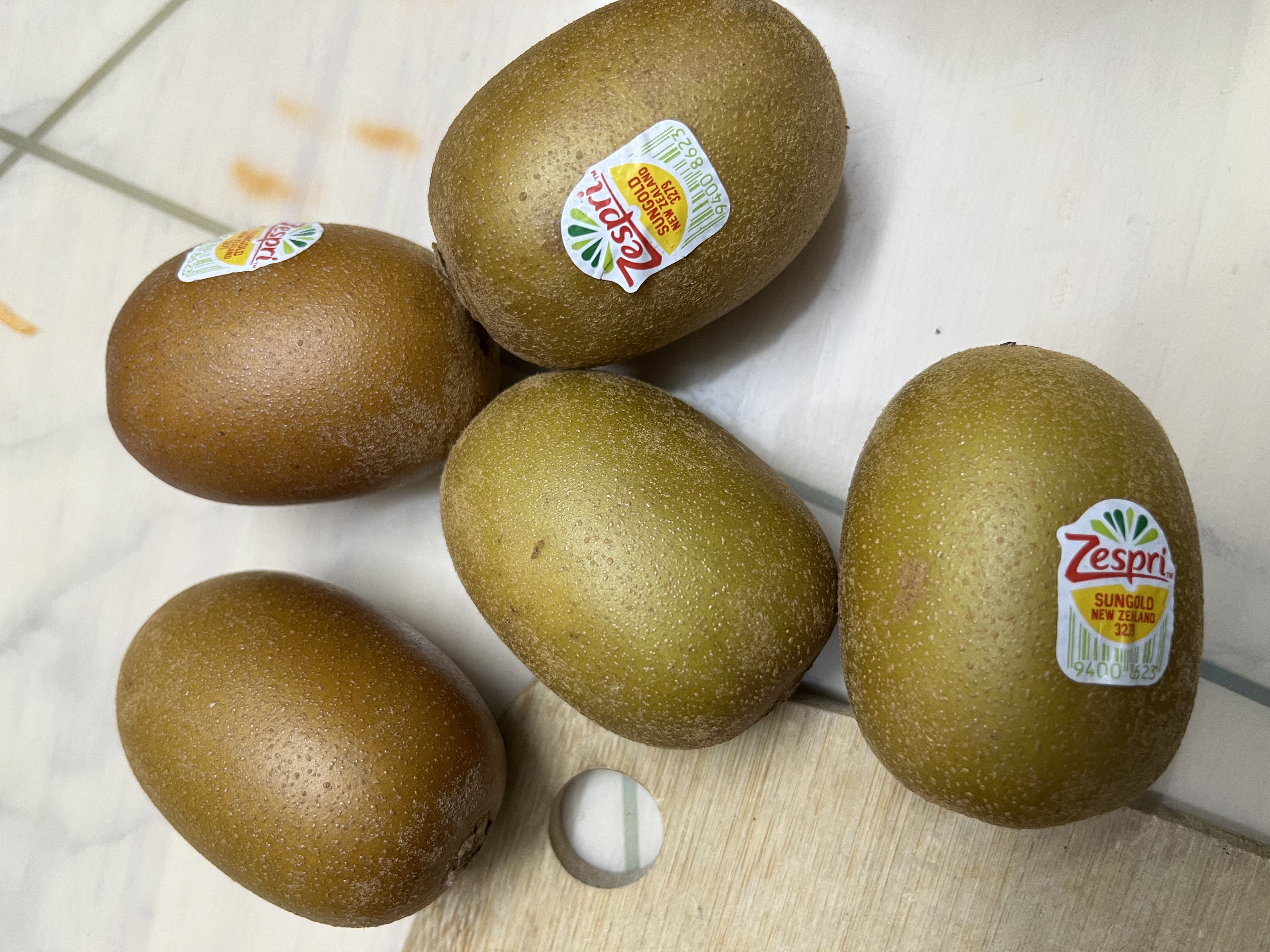 佳沛（zespri）新西兰金奇异果猕猴桃 5粒装 单果约88-103g 水果源头直发 实拍图
