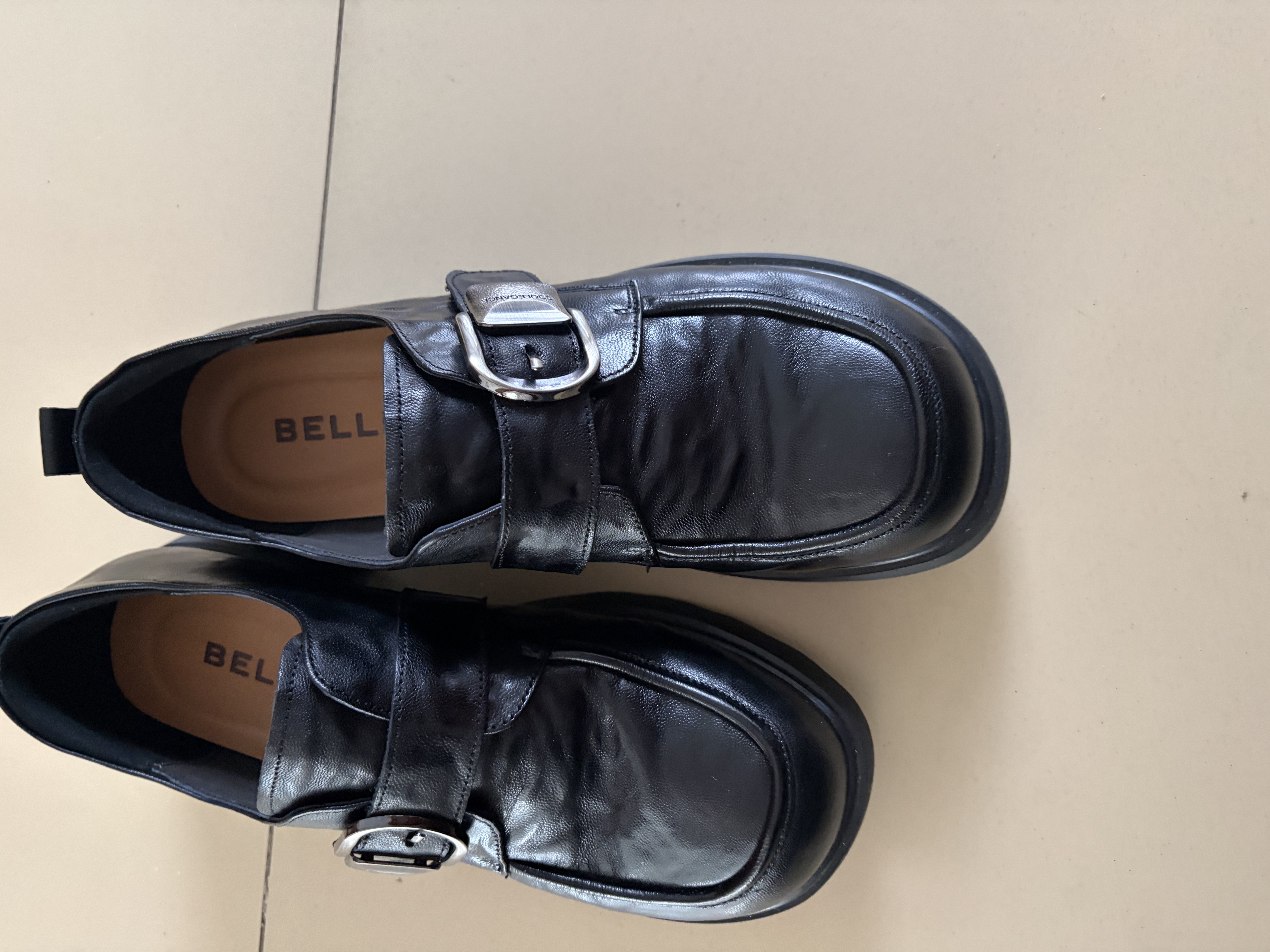 百丽（Belle）张凌赫推荐黑巧乐福鞋女26新商场英伦风厚底小皮鞋E1Z1DAM6预售 黑色+3cm  （羊皮鞋面，更加柔软） 40 (250mm) 实拍图