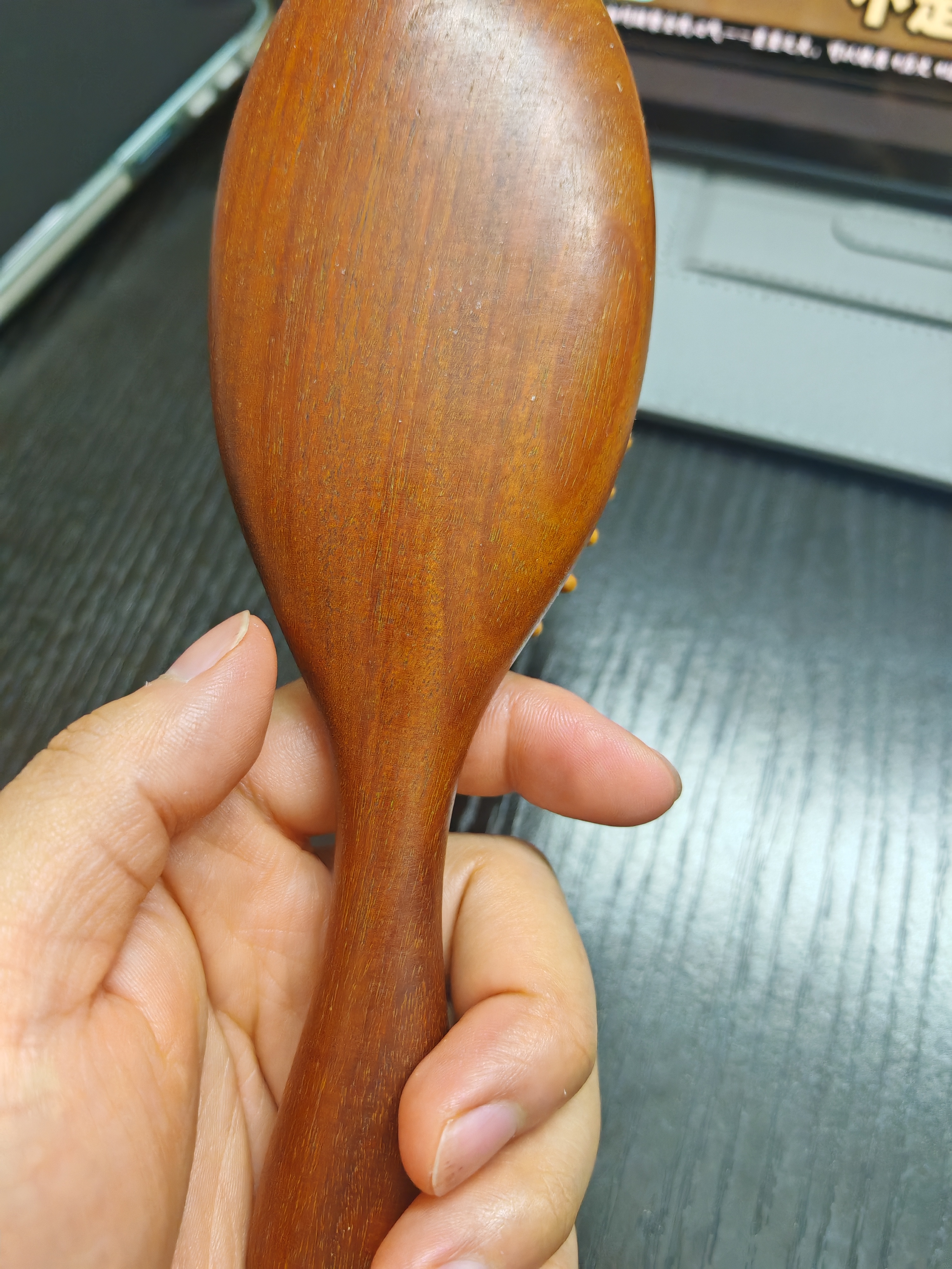 中稳堂金丝檀木气垫梳子经络梳女士气囊梳按摩蓬松造型男养发头部保健梳 实拍图