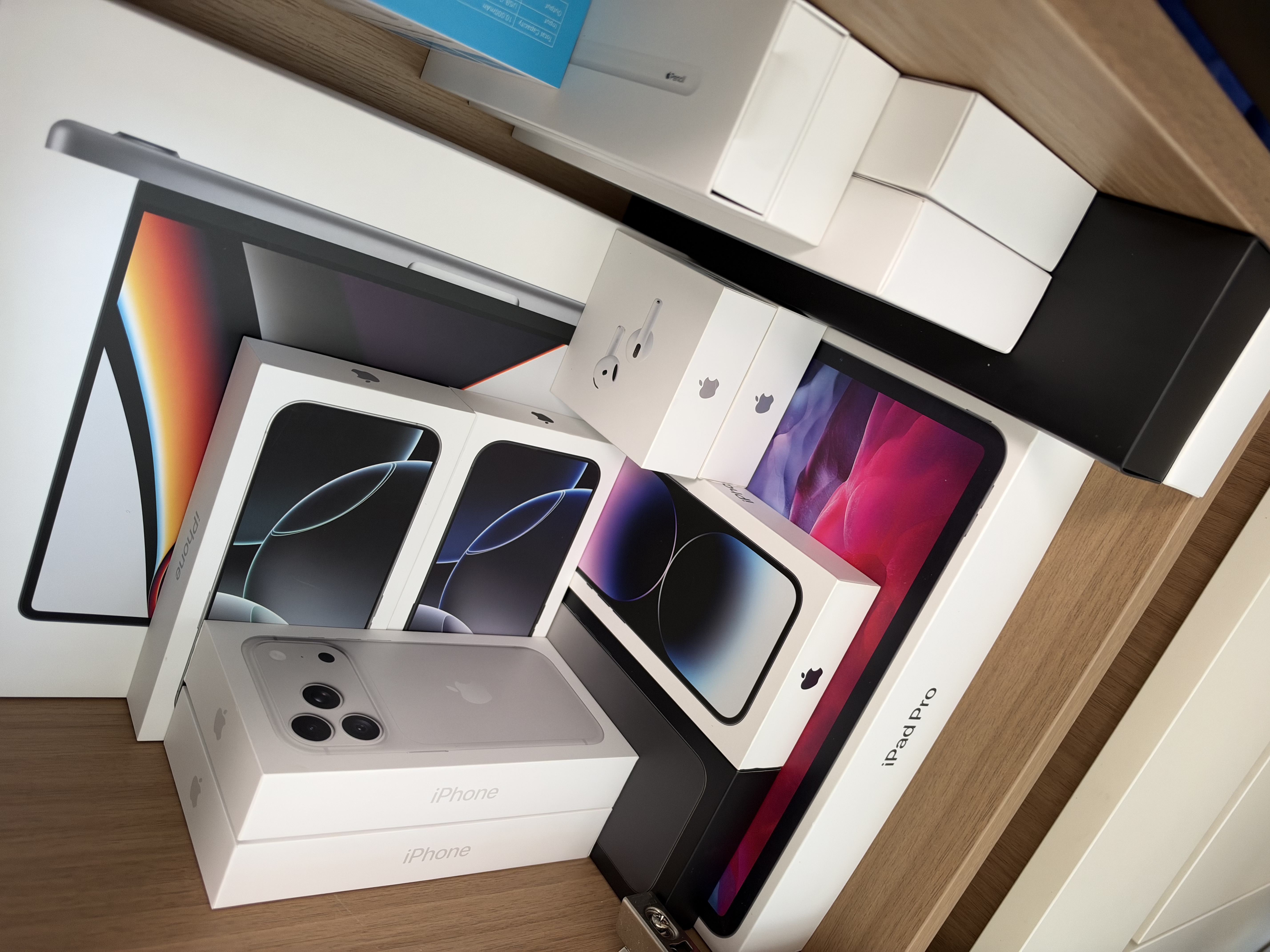 Apple/苹果 40W（至高60W） type-c快充充电器 苹果usb-c原装充电头 苹果iPhone 18 Pro Max充电器 实拍图