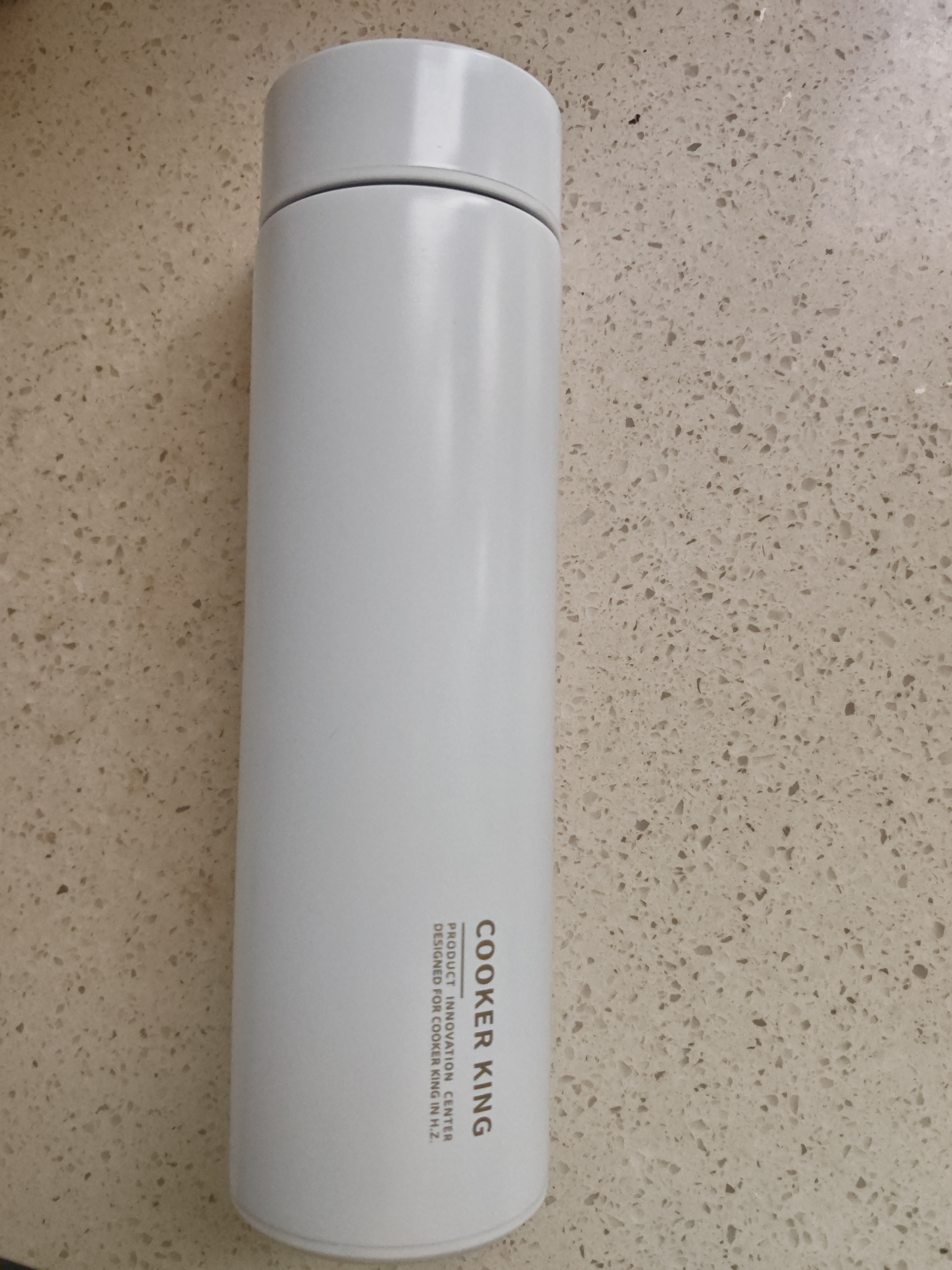 炊大皇保温杯 316L医用级不锈钢茶水分离商务便携保温杯 白色 490ml 实拍图