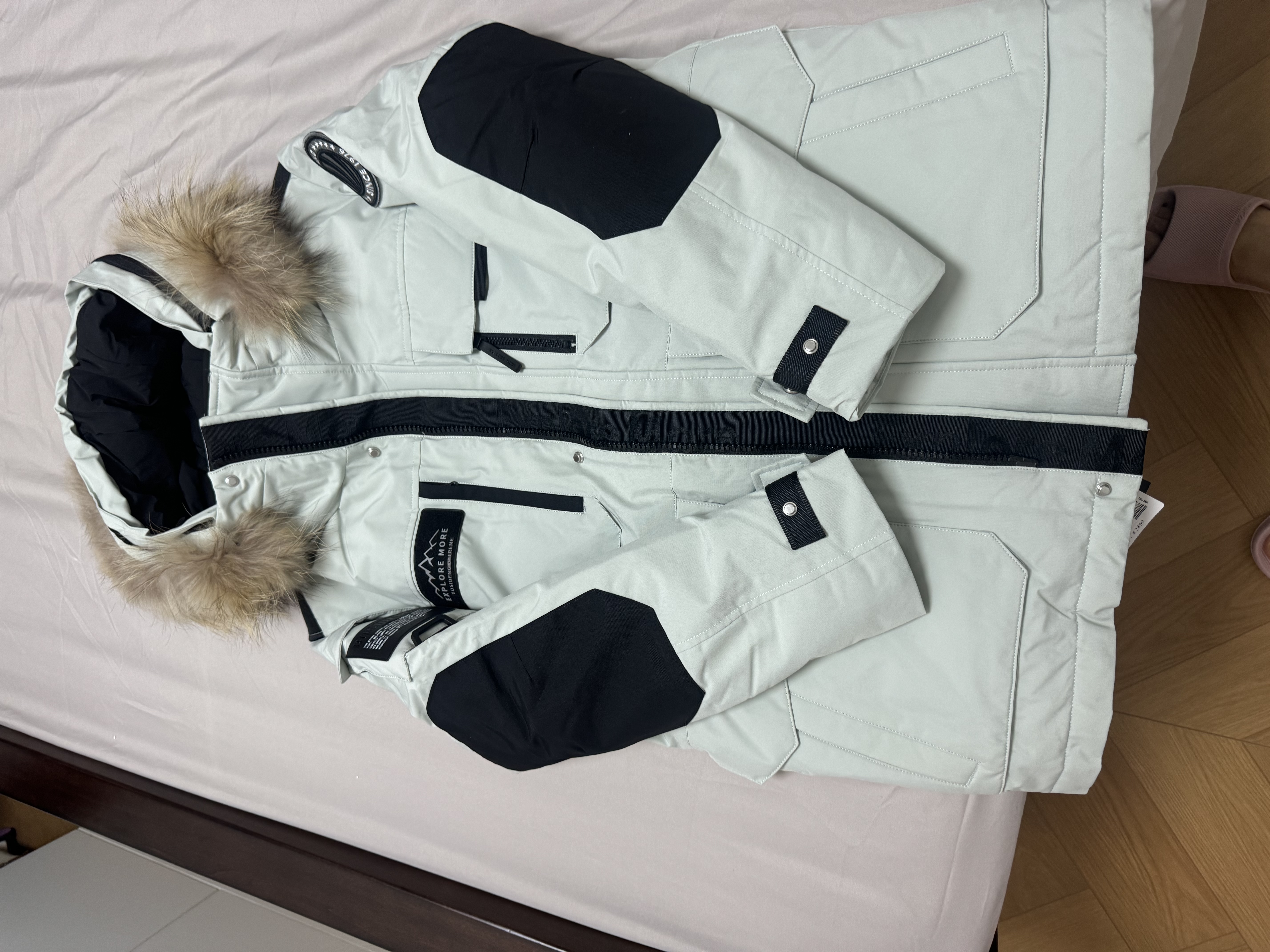 波司登极寒羽绒服冬季90鹅绒男女情侣同款大毛领保暖加厚防风工装外套 实拍图