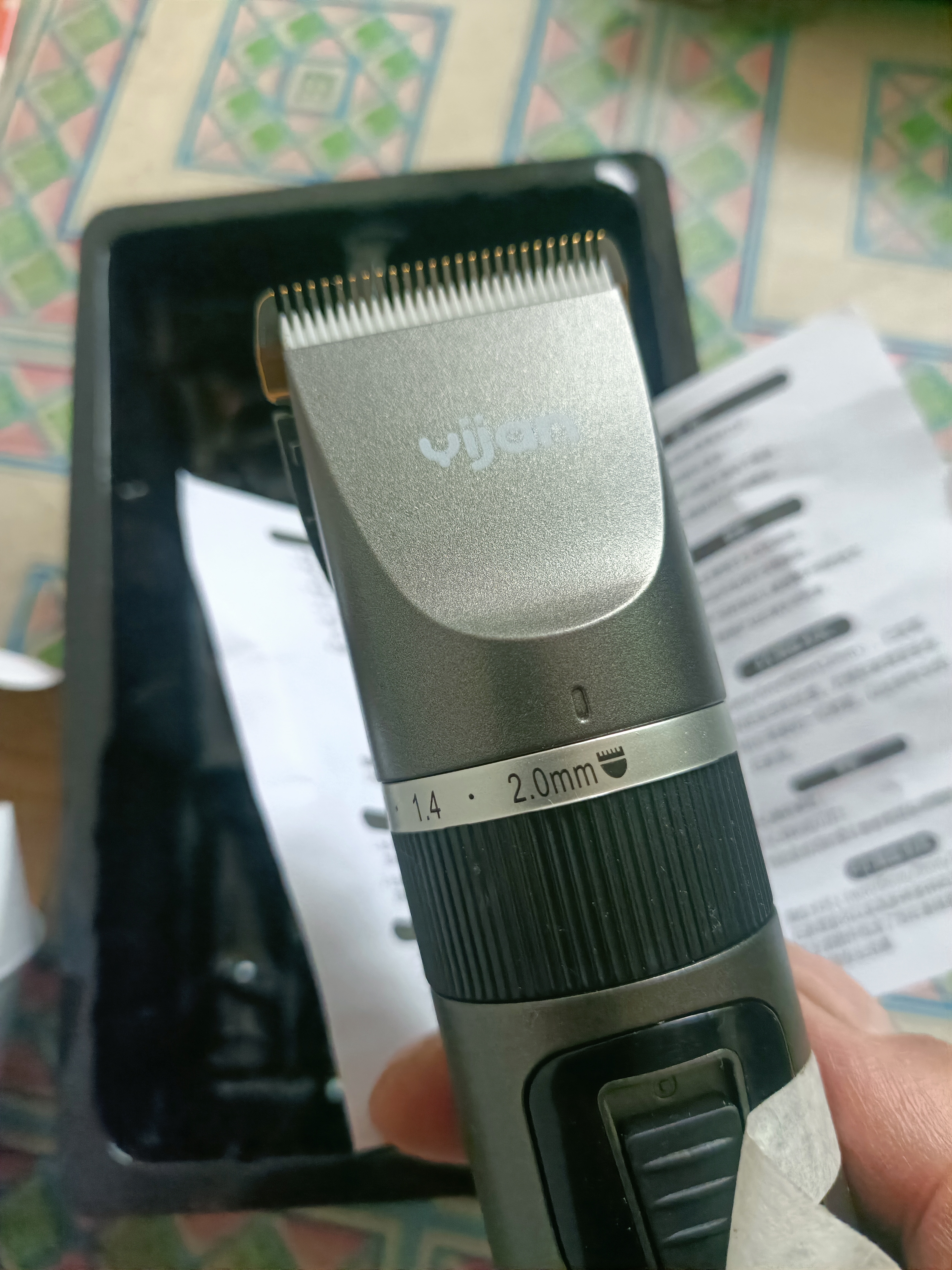 易简（yijan）电动理发器理发推子家用成人儿童剃头理发器自理发神器剃发器电推子电推剪节日礼物 实拍图