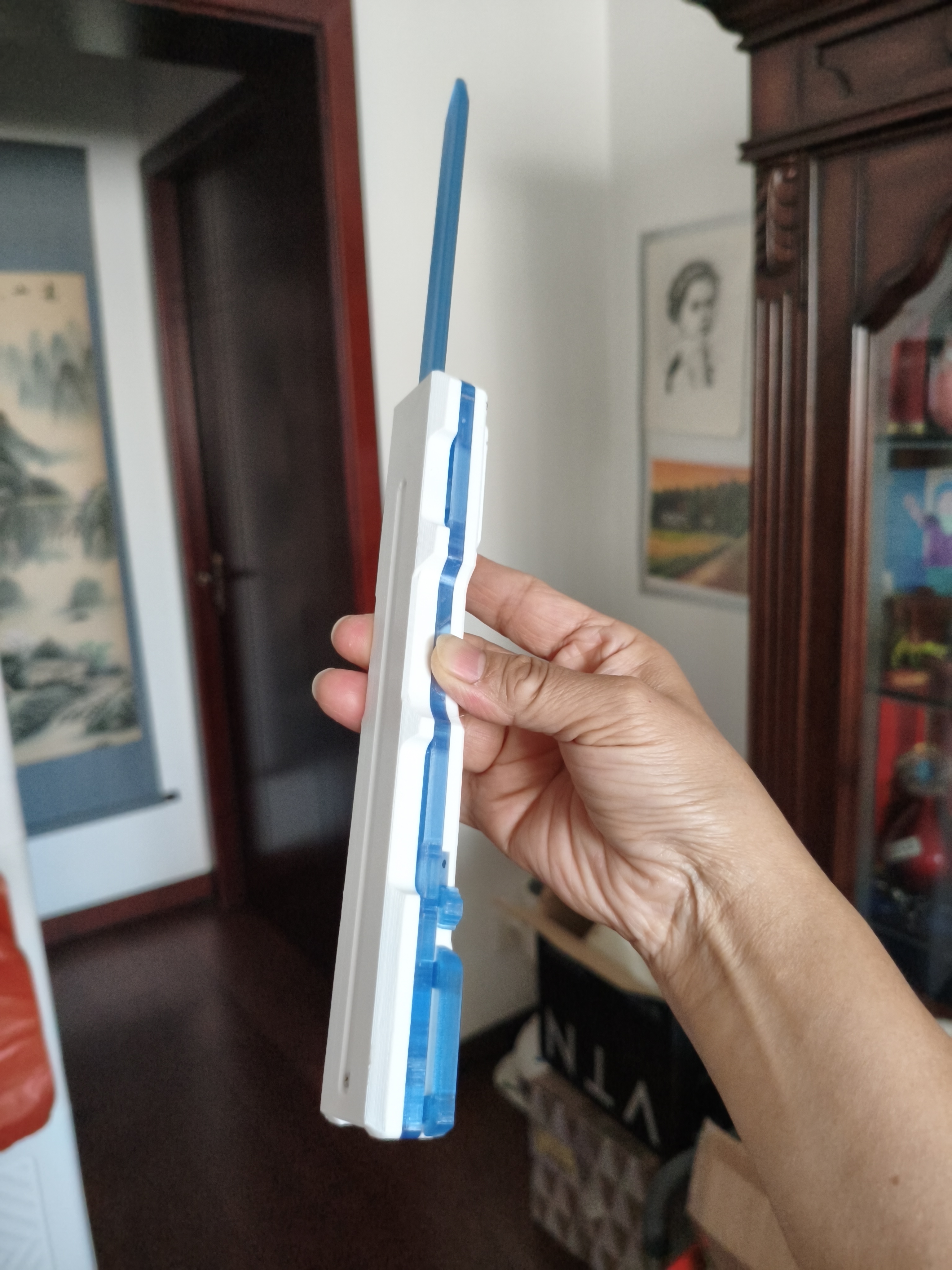 拓竹PETG Translucent半透明 3D打印耗材 多色可调透光度 防水抗晒不易翘曲 RFID智能参数识别 Light Blue透明浅蓝32600 无料盘 实拍图