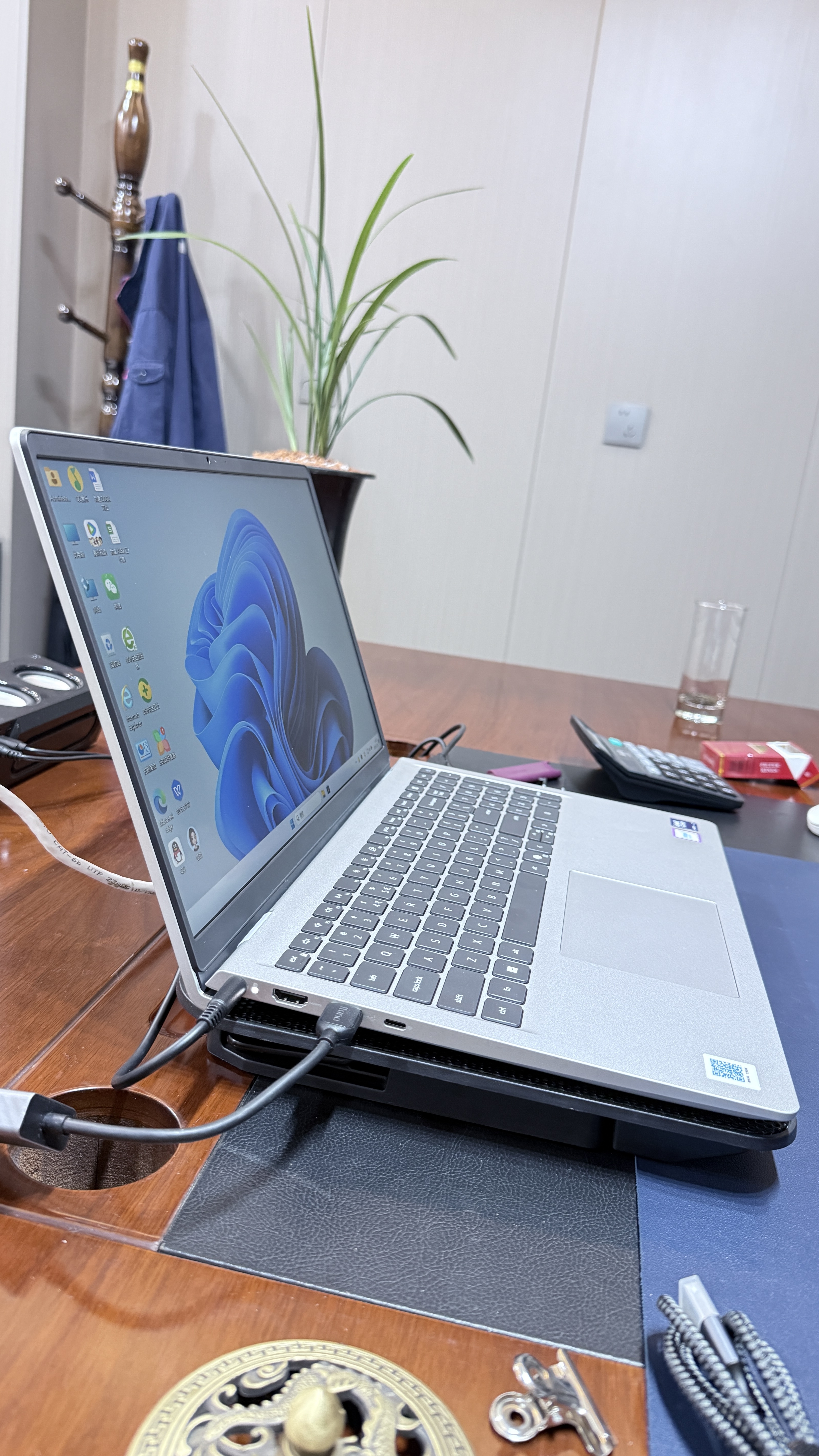 戴尔（DELL）国家补贴 灵越15 笔记本电脑 新款 酷睿Ultra 7 15.6英寸 轻薄本学生商务办公本 16G 1TB 120Hz屏 实拍图