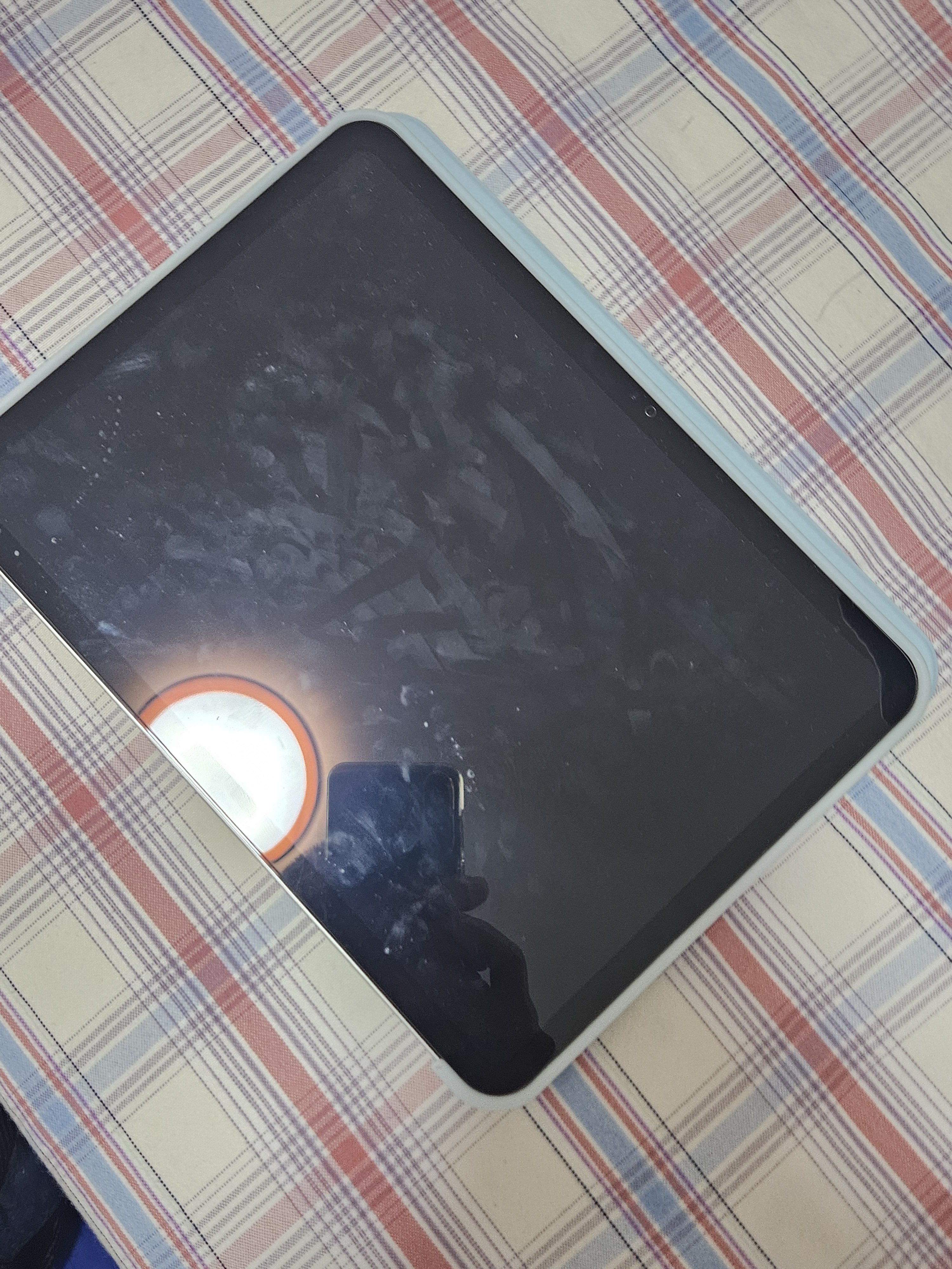 Apple/苹果【教育优惠】iPad 11英寸 A16芯片2025年款 平板电脑 (256GB WLAN版/学习办公娱乐)银色 实拍图