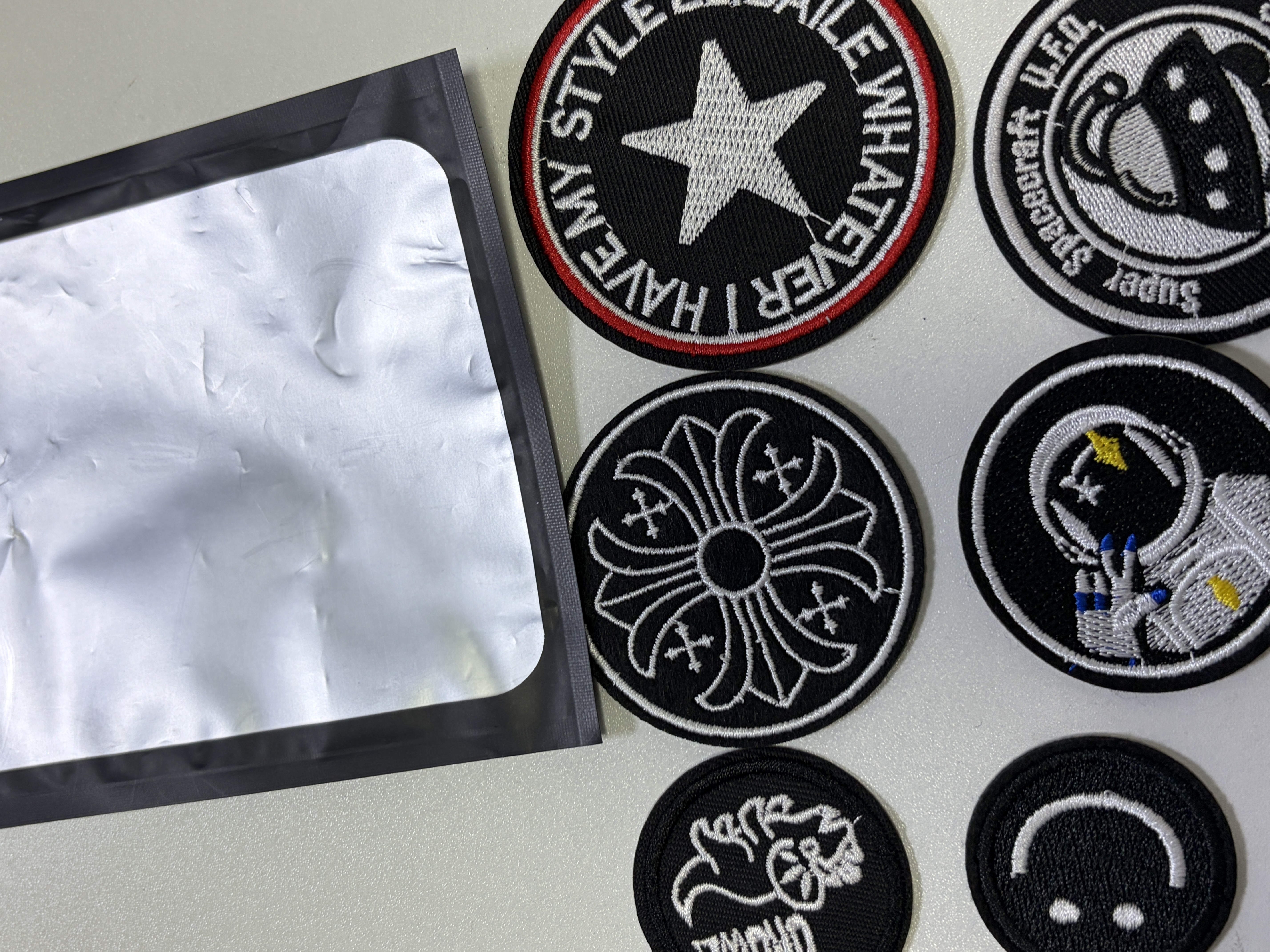 南极人（Nanjiren）羽绒服补丁贴自粘免缝可水洗布贴破洞修补无痕贴圆形6个 实拍图