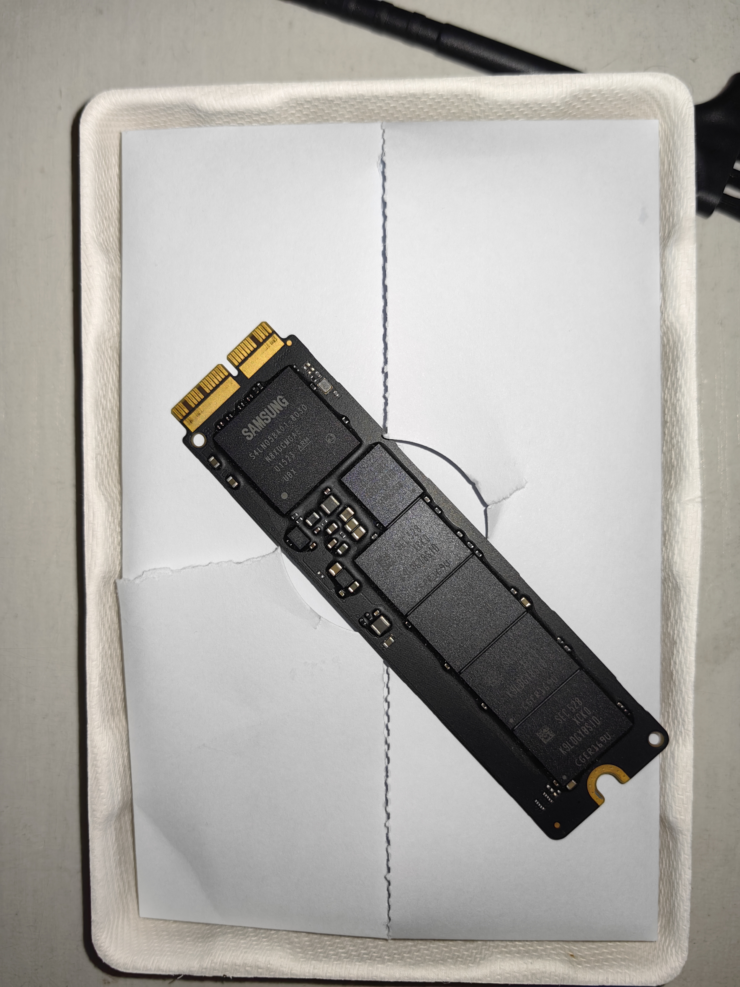 三星（SAMSUNG）1TB SSD固态硬盘 M.2接口(NVMe协议PCIe4.0*4/5.0*2)读速7150MB/S 990 EVO Plus 实拍图