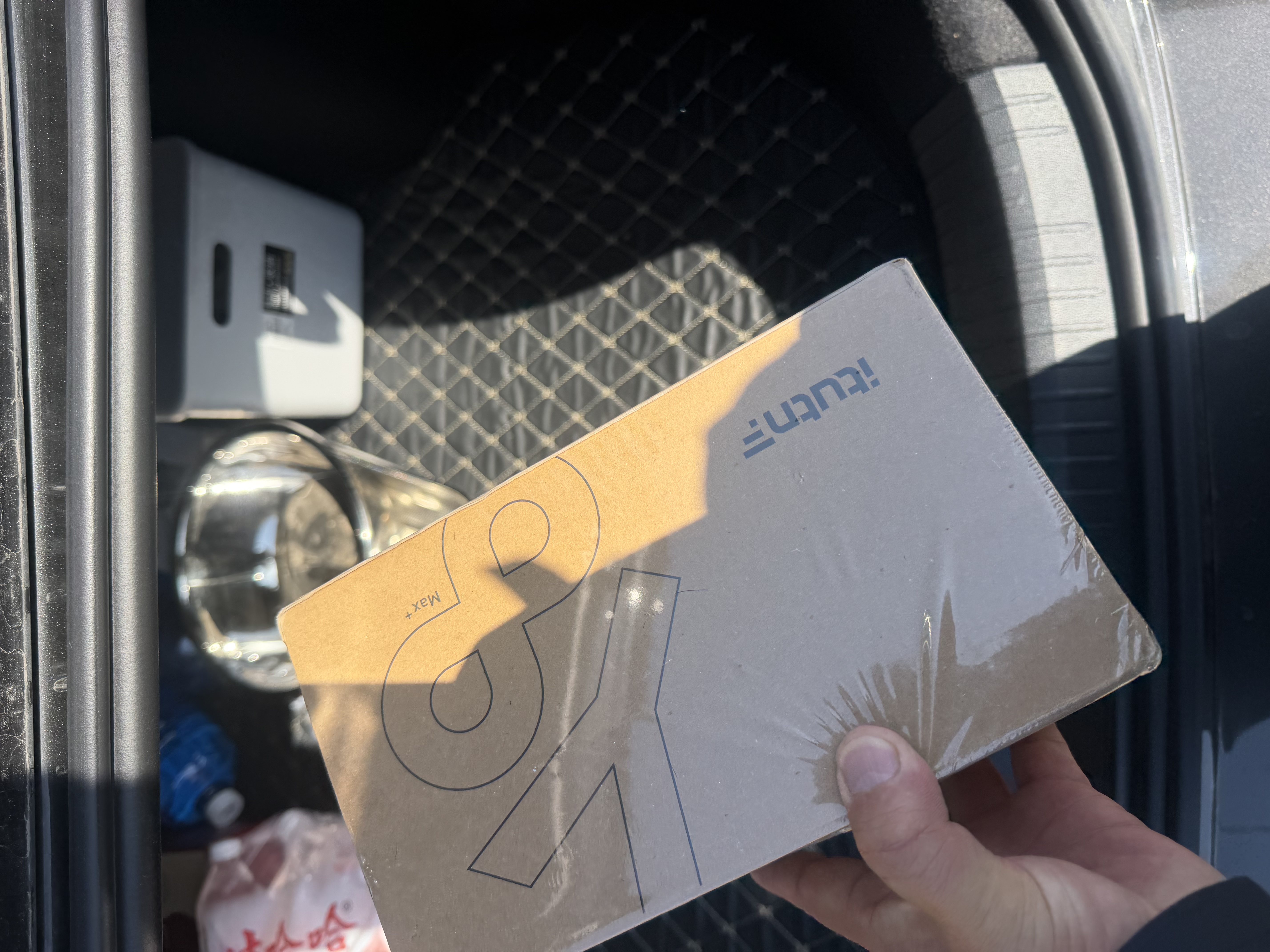 爱图腾itutn车载吸尘器小型手持车用吸尘器大吸力无线汽车内桌面随手吸大功率强力吹吸一体机Y8Max理想i9 实拍图