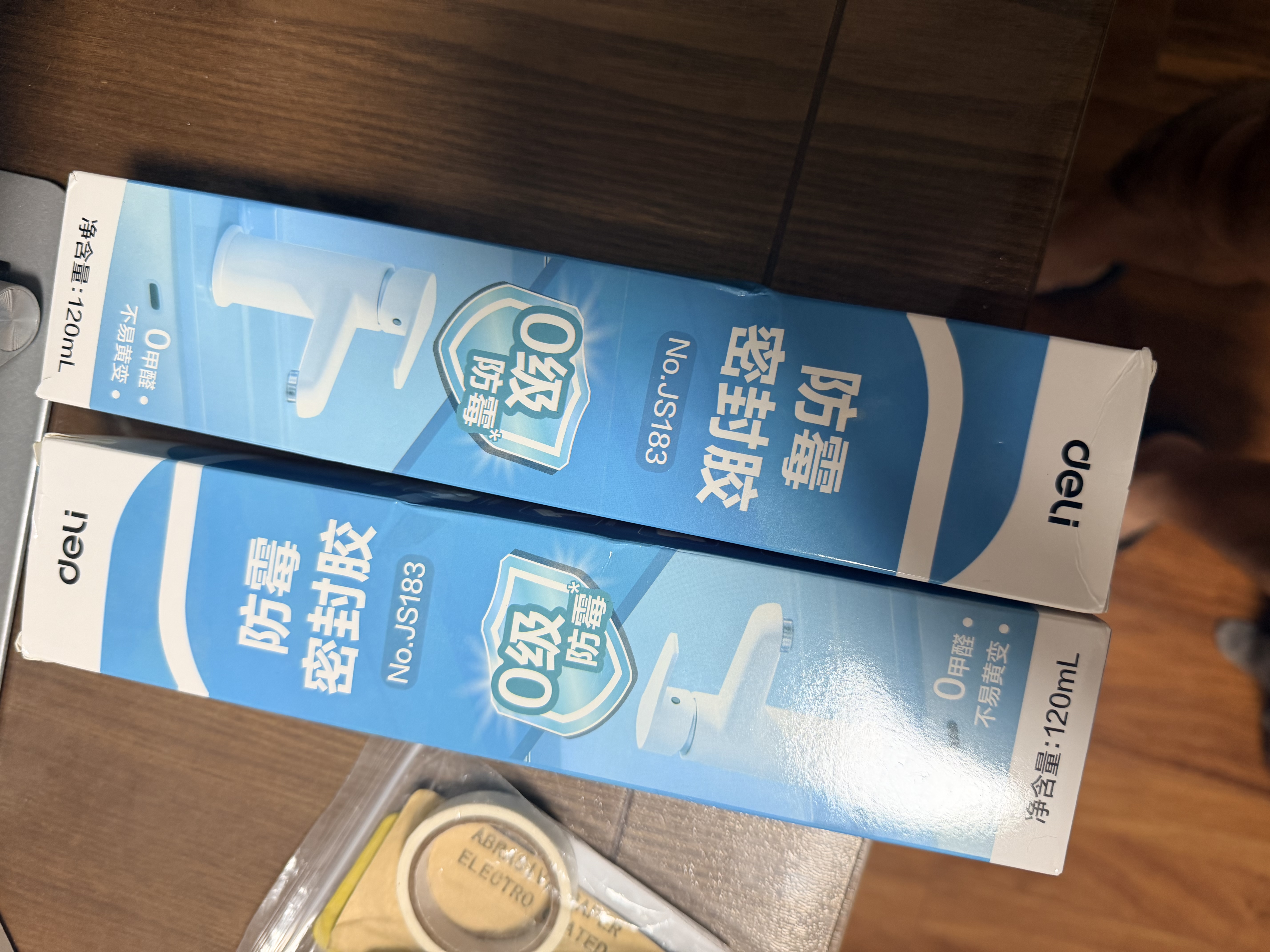 得力（deli）密封胶玻璃胶 0级防霉防水厨卫专用密封胶防水美容胶中性马桶封边硅胶白色 120ml JS183 实拍图